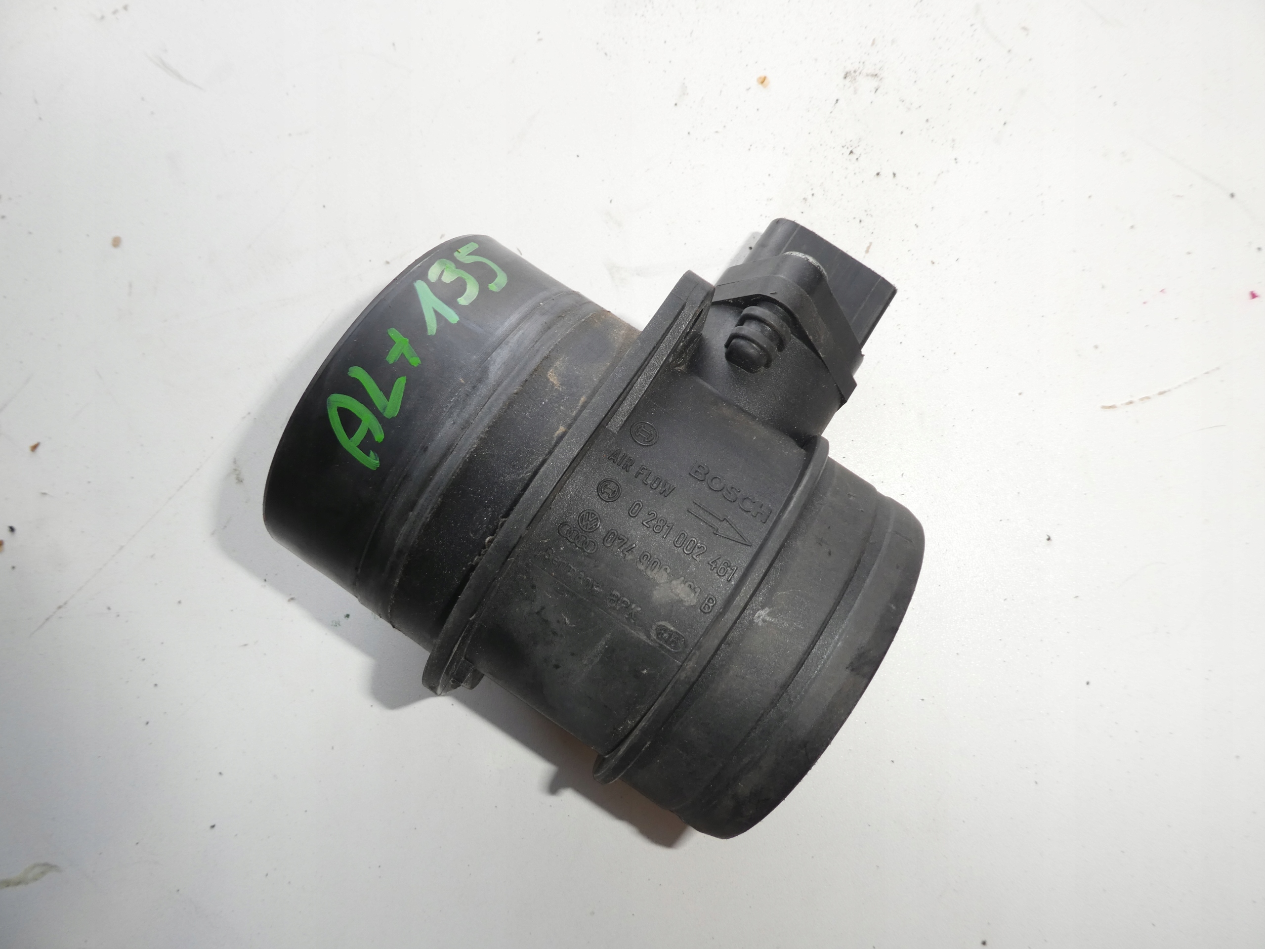 VW PASSAT B6 2.0 TDI flow meter 074906461B