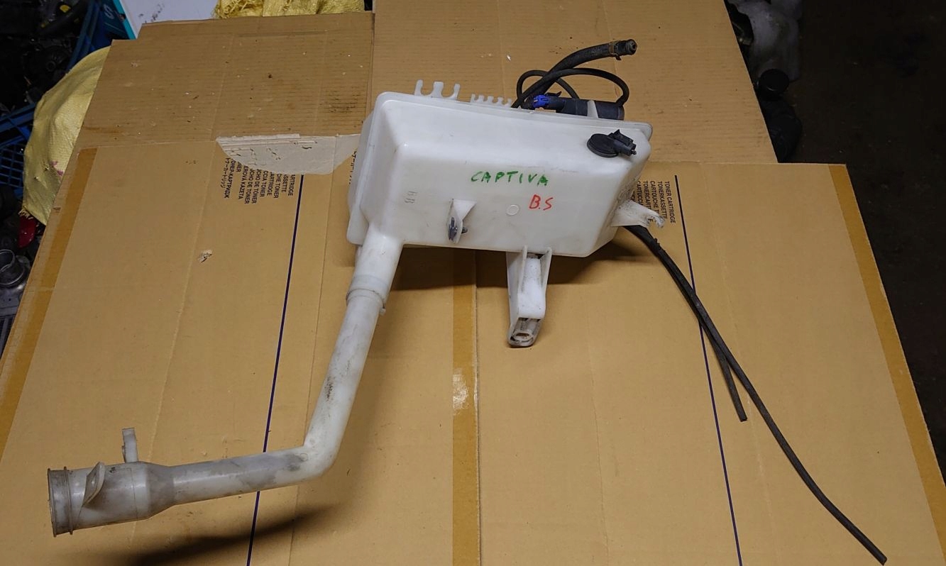 06-10 - БАЧОК ОМЫВАТЕЛЯ CHEVROLET CAPTIVA