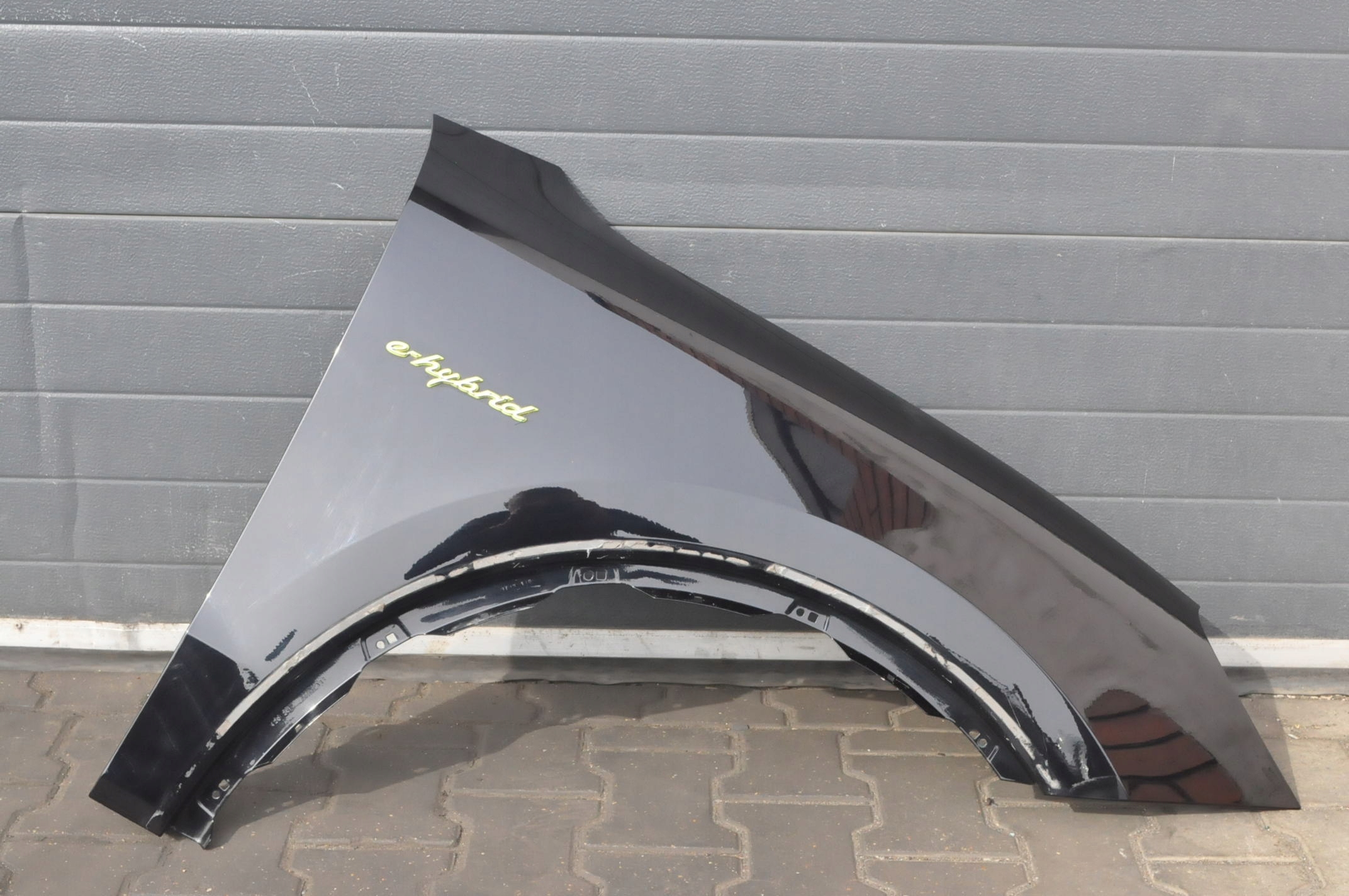 PORSCHE CAYENNE 9Y0 BŁOTNIK PRAWY PRZÓD 9Y0821106B