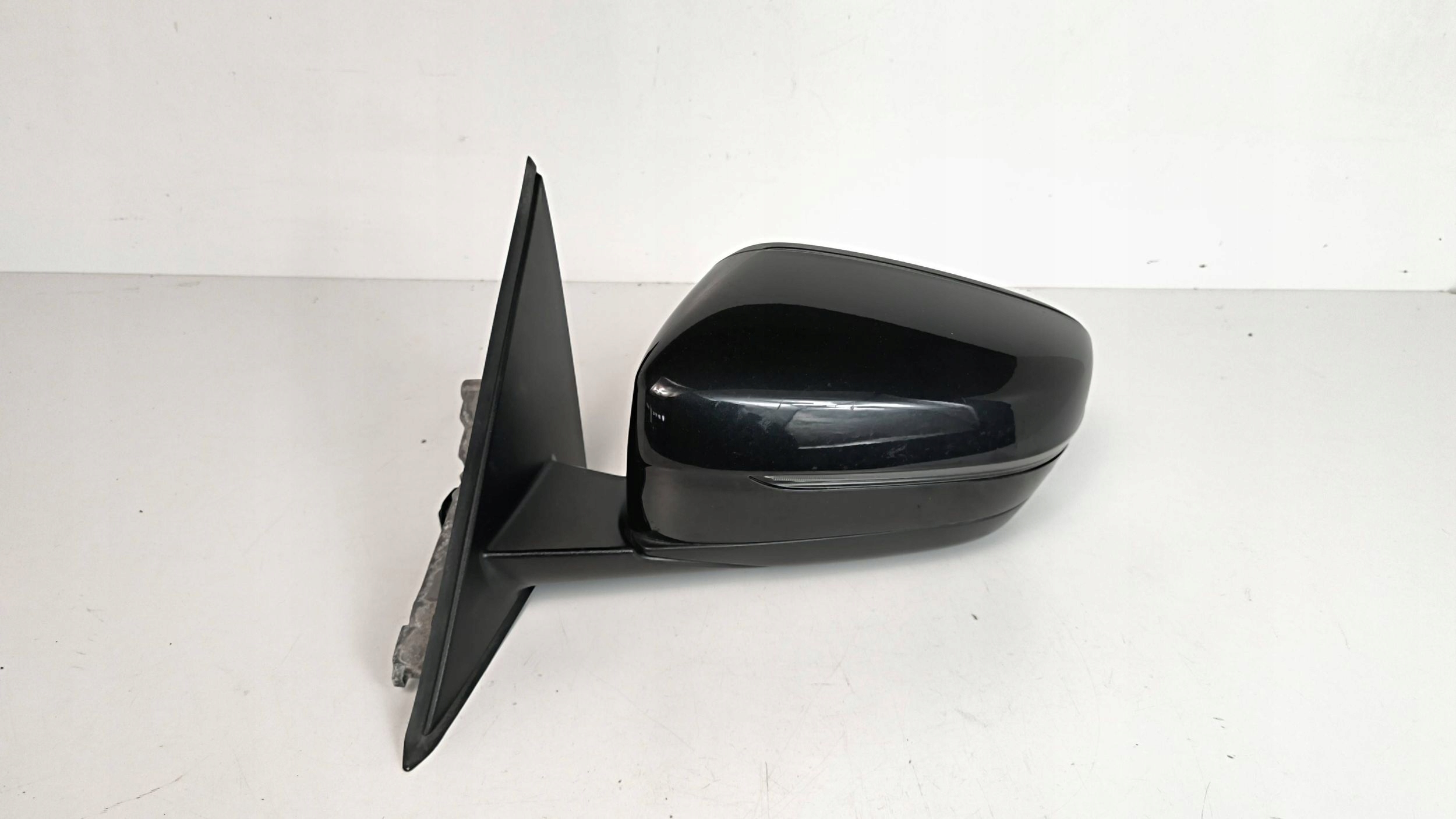 BMW 3 G20 G21 electrics mirror side left 475 5 pin europa
