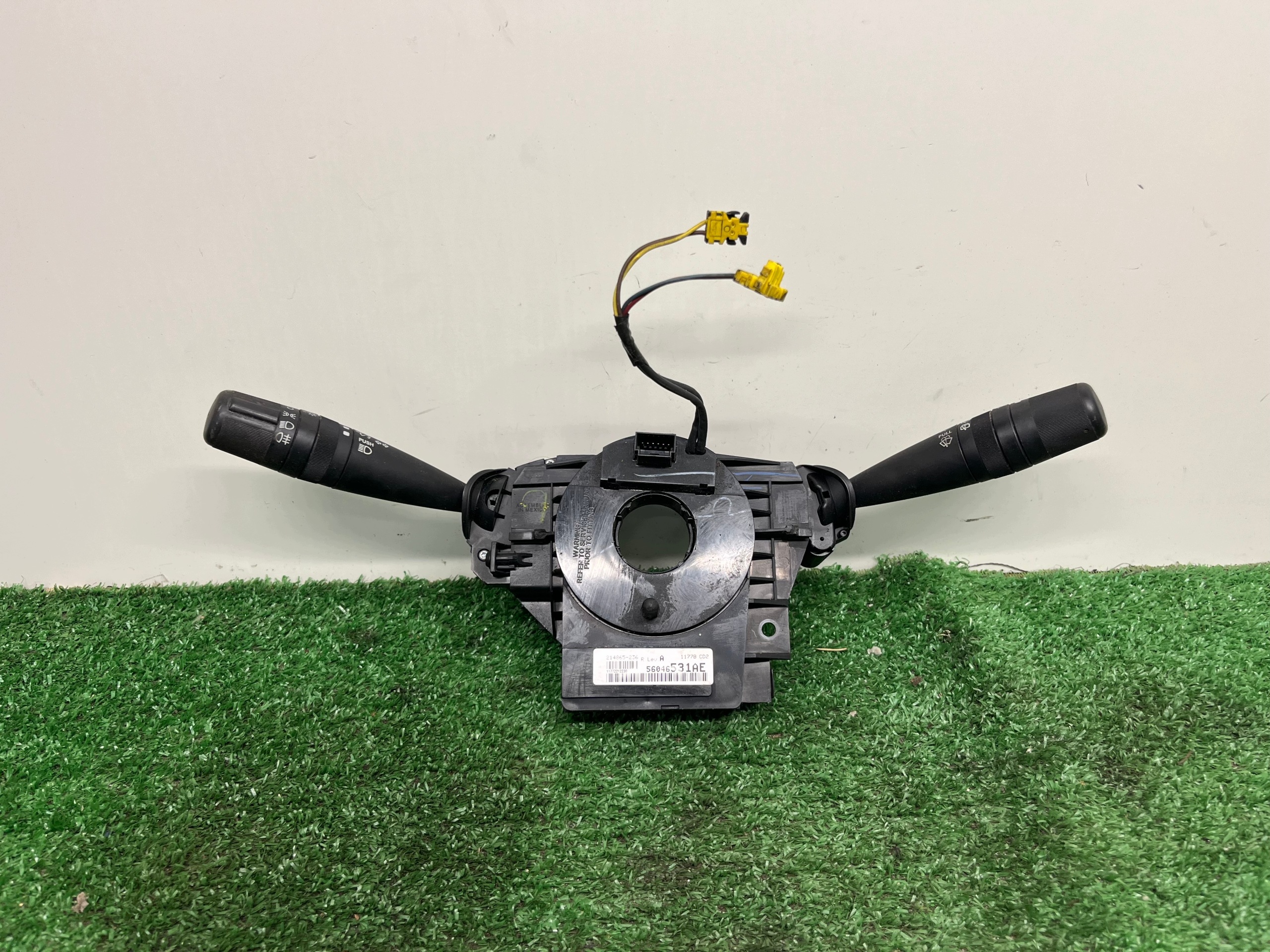 steering wheel levers and controls DODGE CALIBER 56046531AE