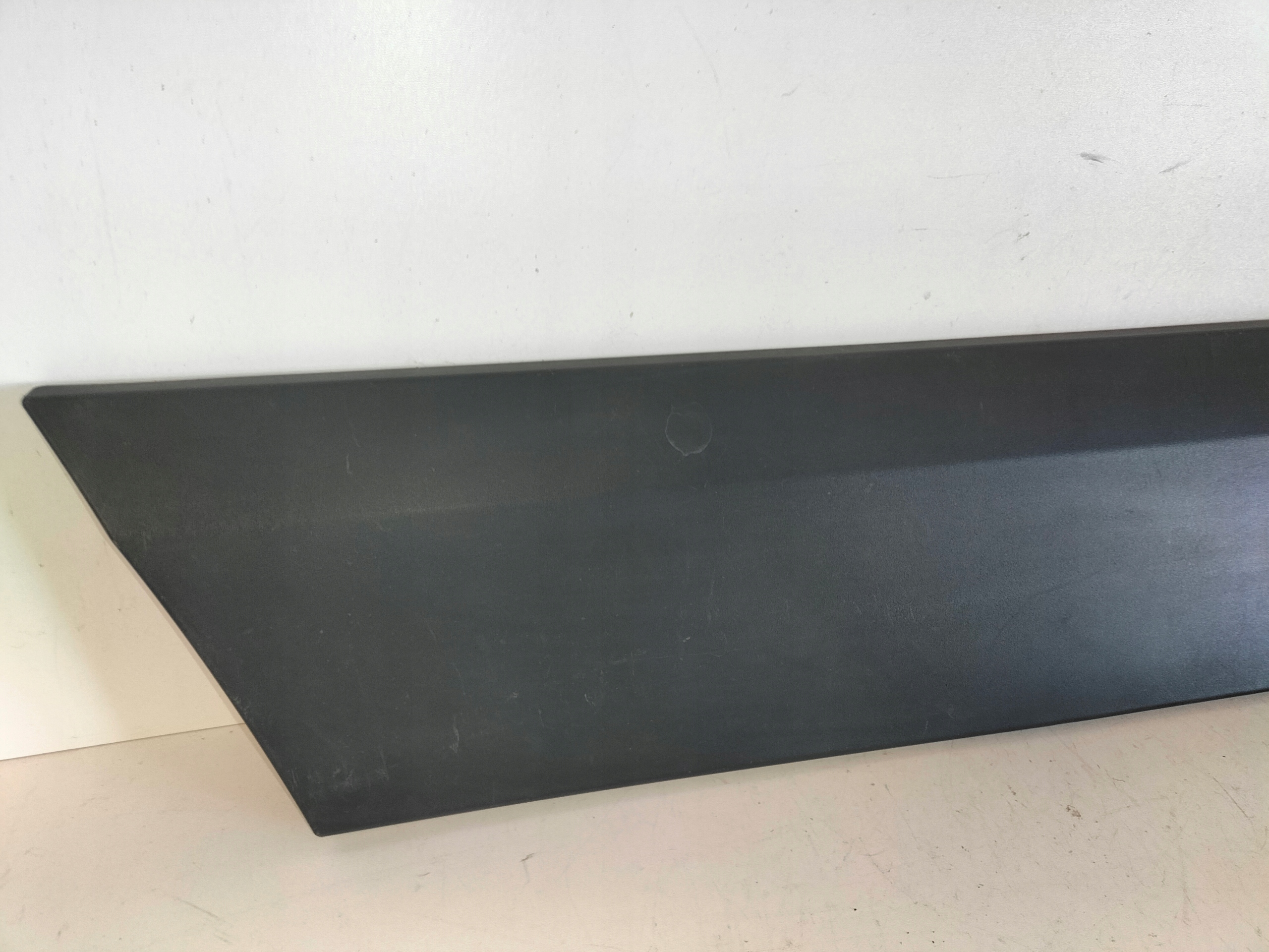moulding cap door front left MERCEDES SPRINTER W906 06