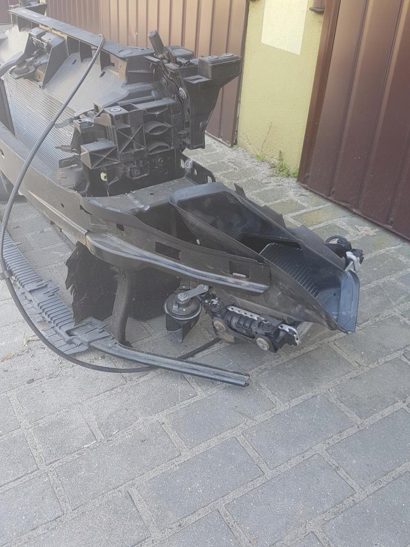 PAS CHŁODNICE 2.0TDI BITURBO VW ARTEON Typ samochodu 4x4/SUV Samochody dostawcze Samochody osobowe