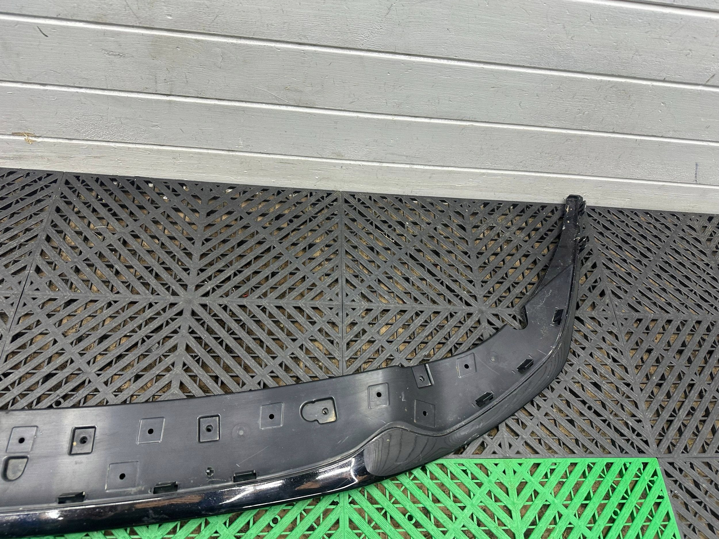 doplněk nárazníku předního předek BMW 1 F40 8075309