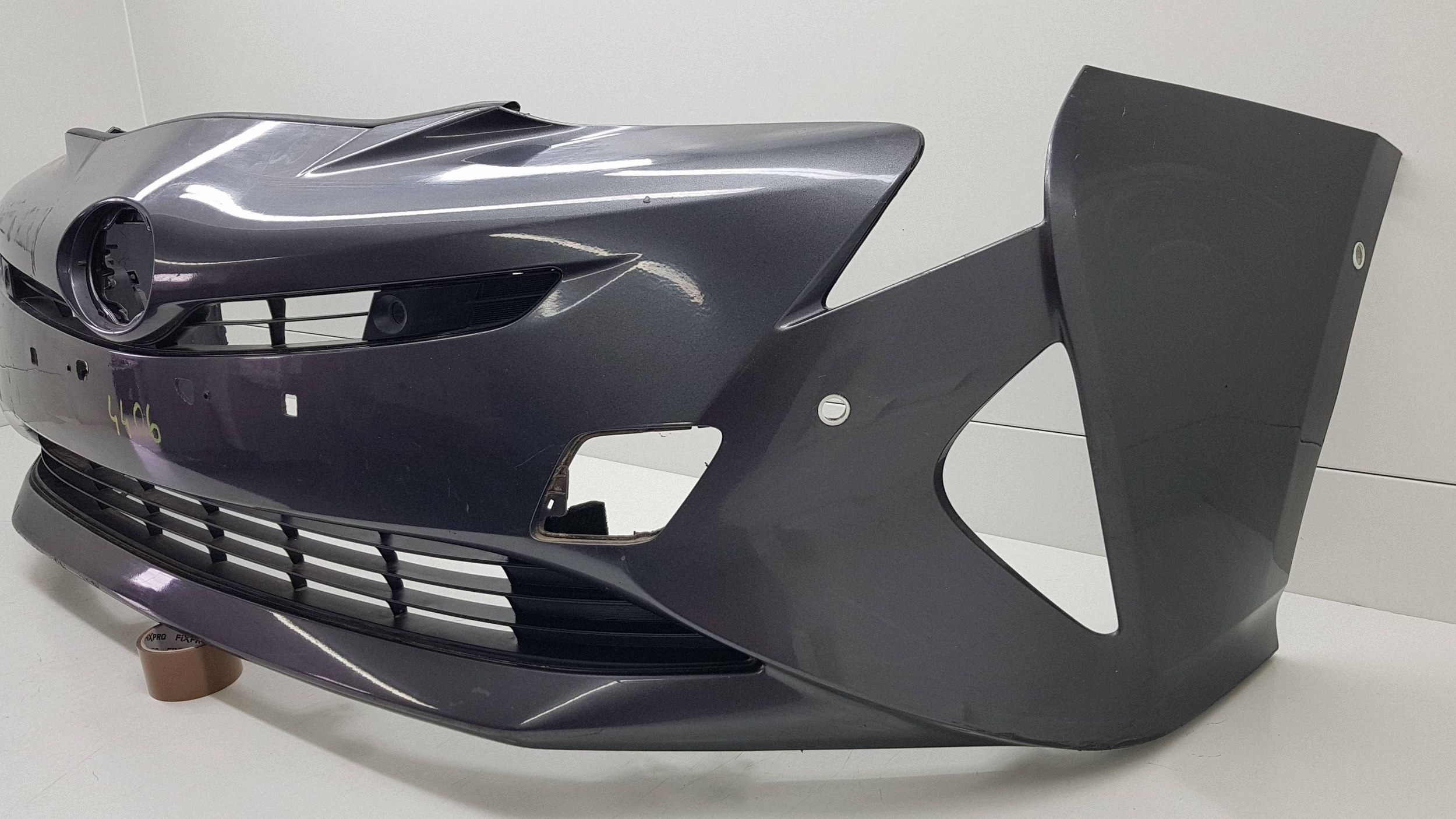 TOYOTA PRIUS IV 4 2016 - bumper front 52119-47700