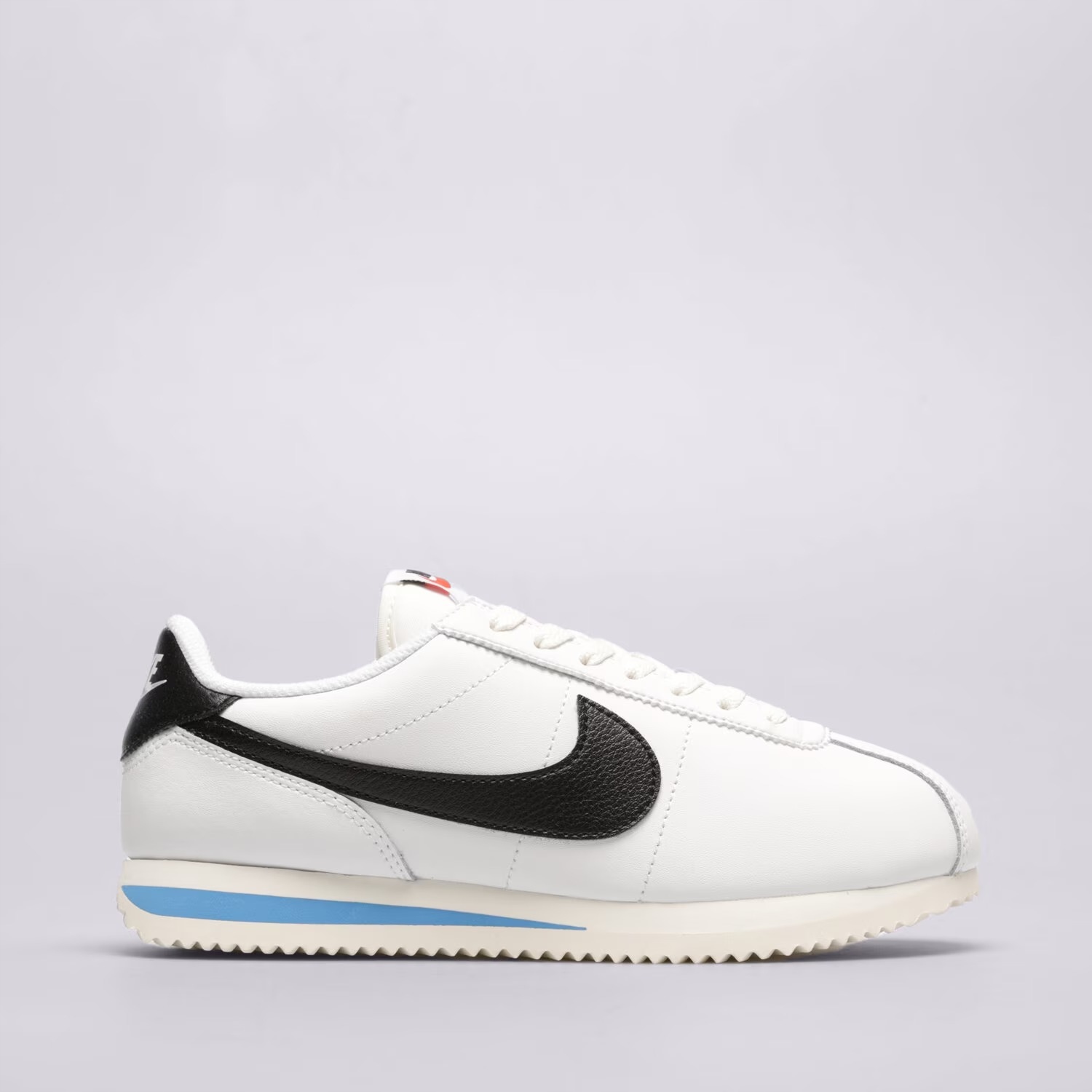 Dámské sportovní klasické tenisky Nike Cortez DN1791-100 vel. 36