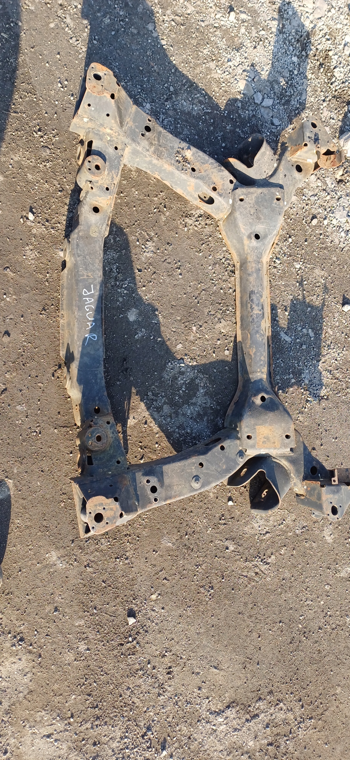 JAGUAR S-TYPE 4.2 axle beam front subframe sususpension