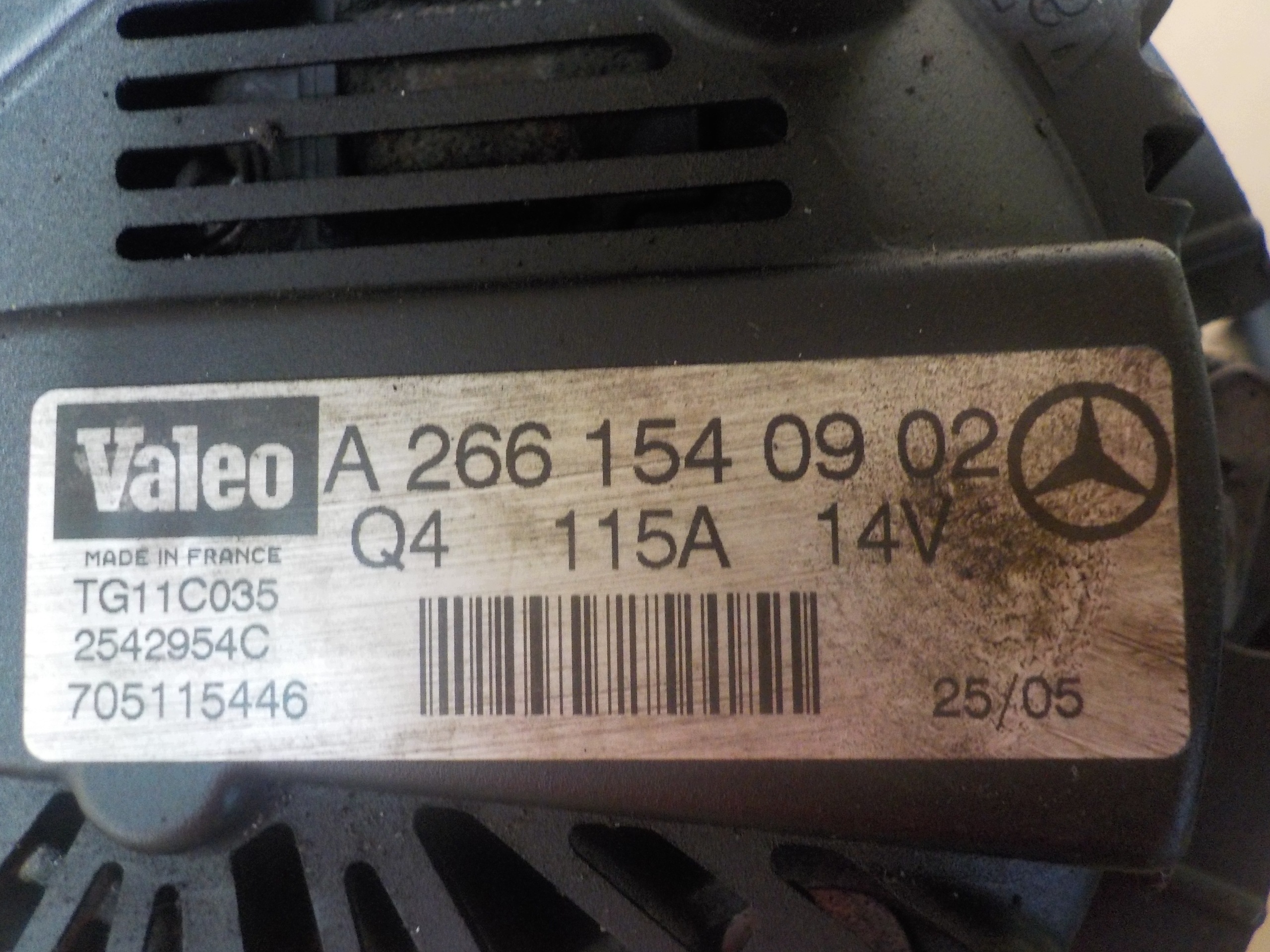 MERCEDES-BENZ class A (W169) 2.0 B original alternator A2661540902