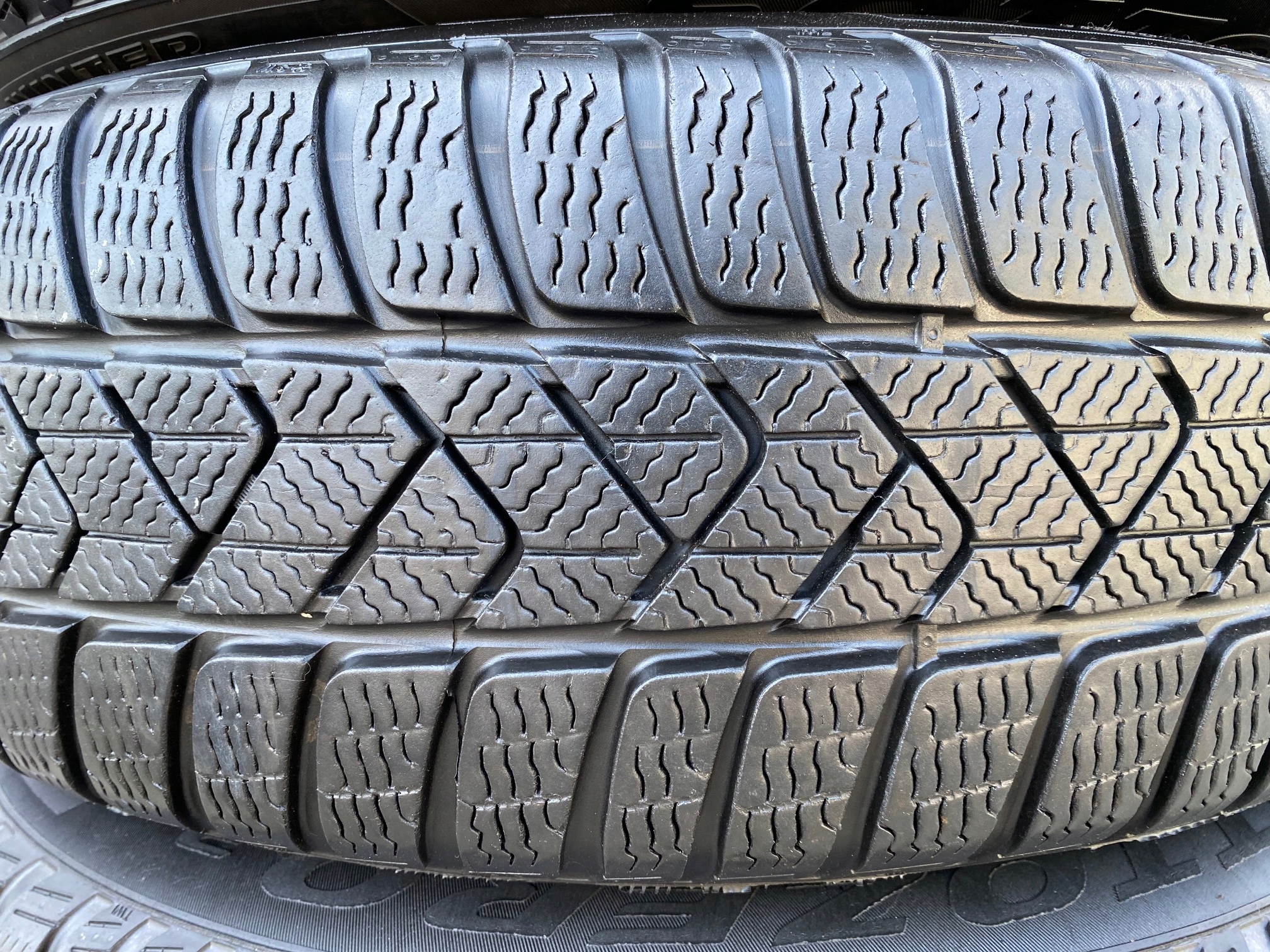 OEM KOŁA ZIMOWE BMW X2 F39 X1 F48 205/60/17 Pirelli demo super ! Marka opon Pirelli