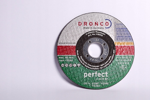 

Tarcza Tnąca Do Kamienia 115mm X3X22,2mm Dronco