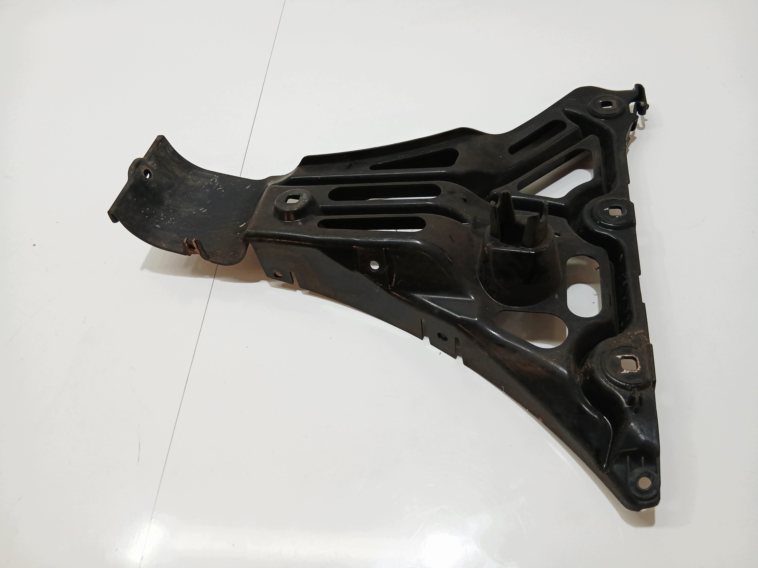 bumper bracket left rear part BMW E61 M PAKIET 7897195