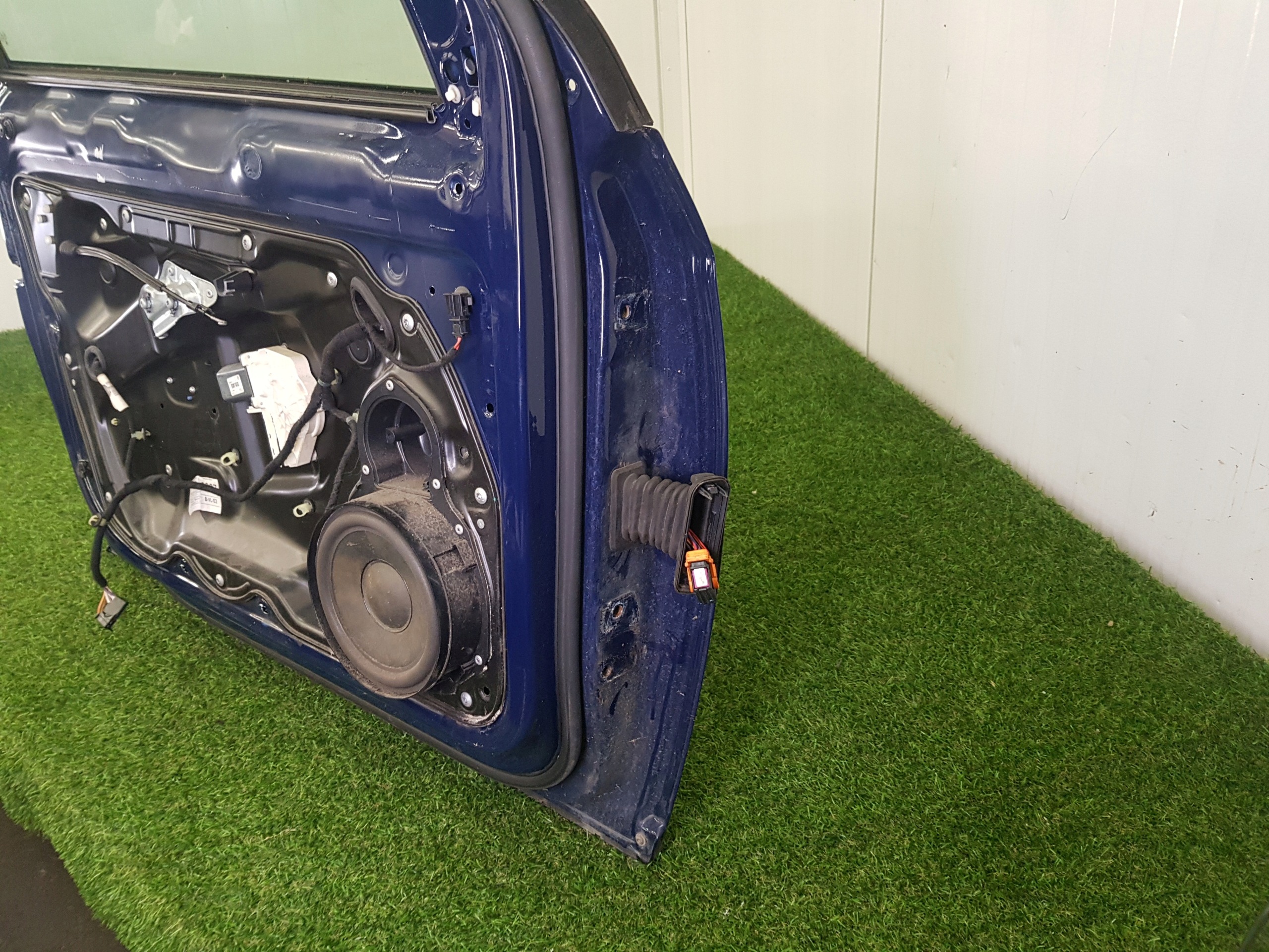 tür links vorne VOLKSWAGEN PASSAT B6