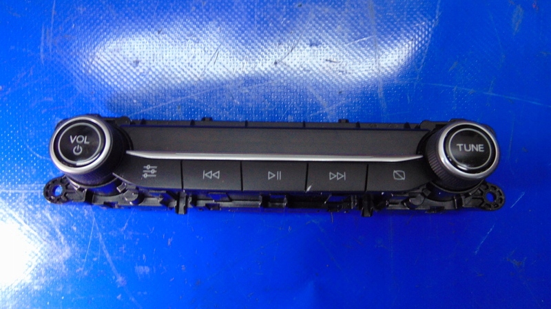 PANEL RADIA FORD FOCUS IV MK4 18-23 ROK