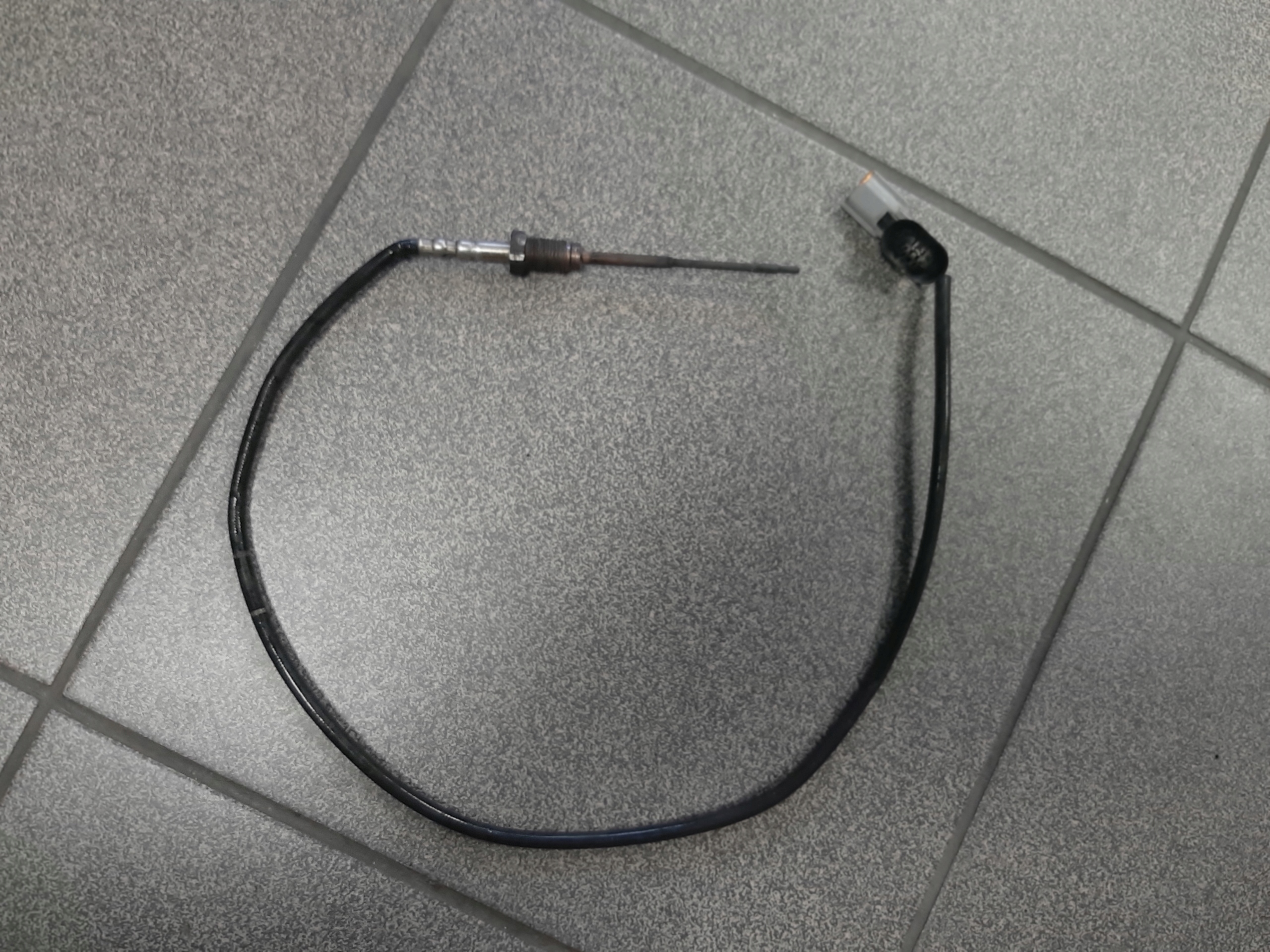 Sensor TEMPERATURY Gase RENAULT NISSAN 1,6DCI