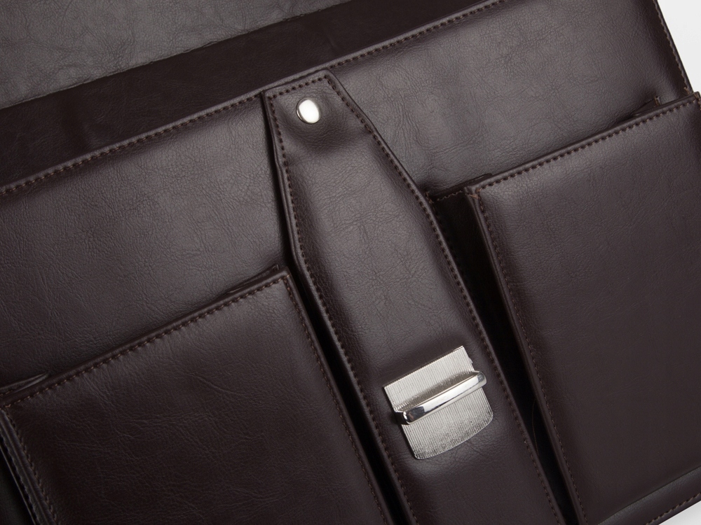 AKTÓWKA TECZKA NA DOKUMENTY SOLOME WEXFORD BRĄZOWY NESESER Materiał dominujący skóra ekologiczna