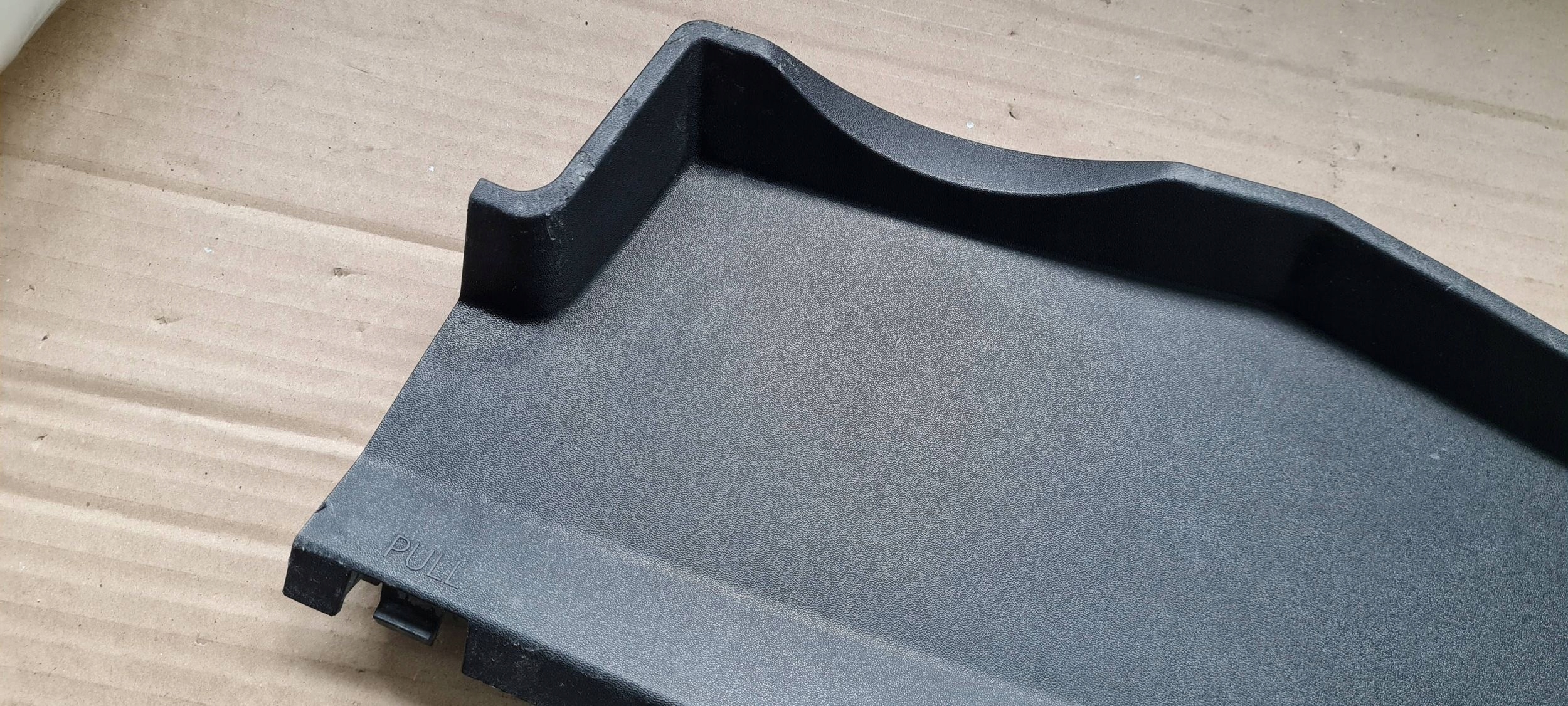 SQ8 4M RSQ8 Q8 cover cap under the window 4M8819447
