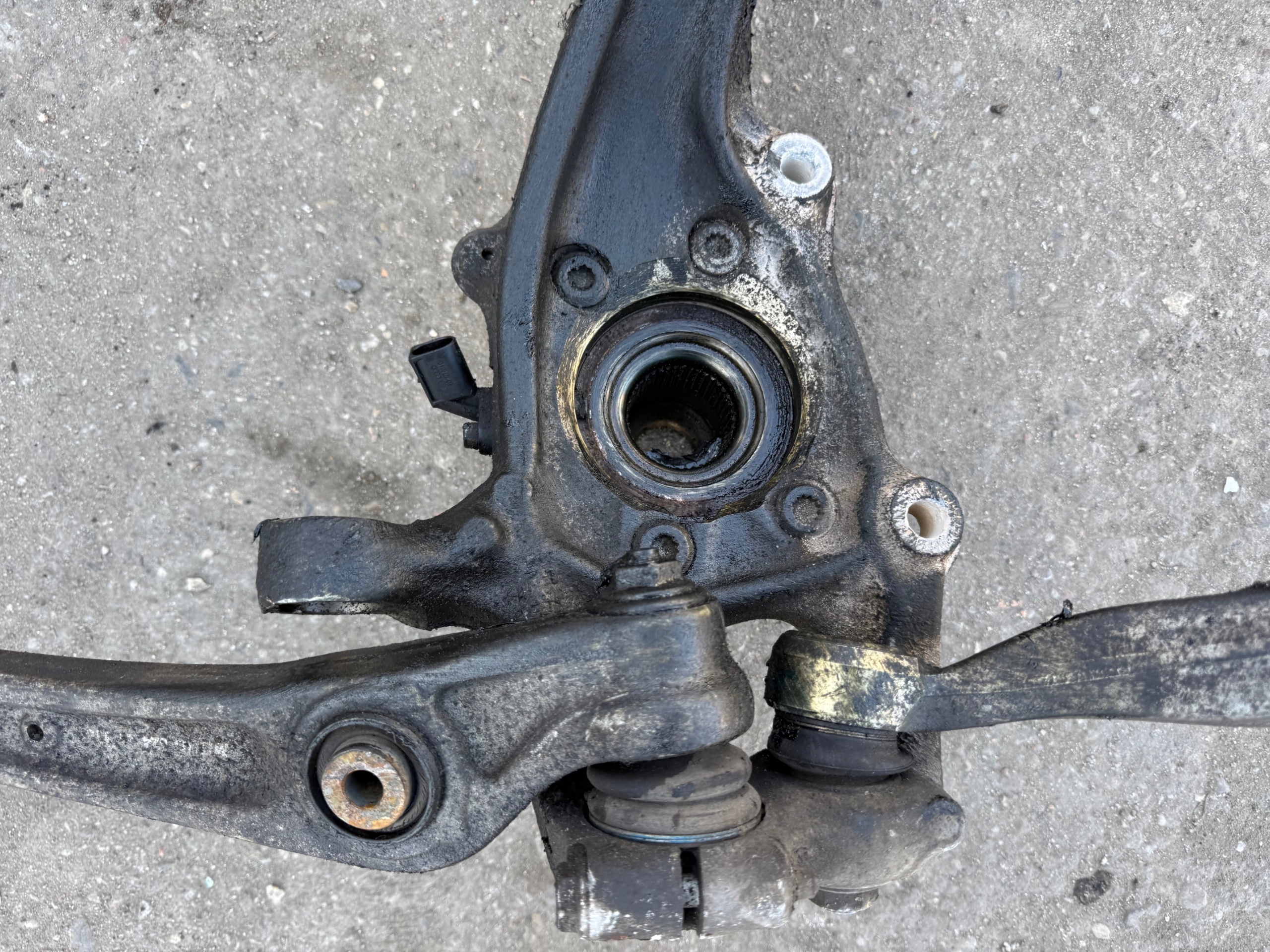 AUDI A4 B8 A5 8T A6 C7 A7 4G swing right right front 8K0407258ABS