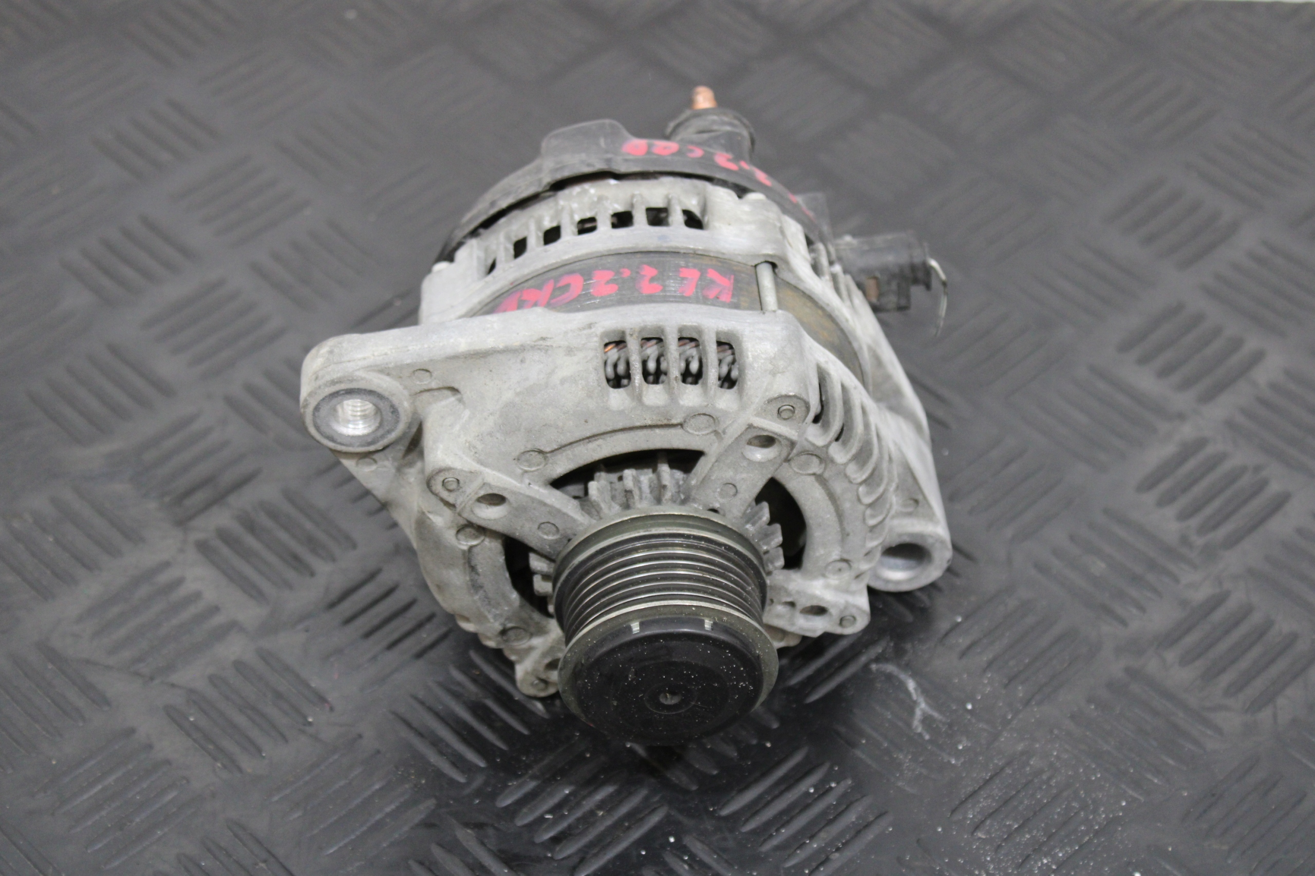 alternátor MOTORU P56029679AA JEEP CHEROKEE KL 2,2 CRD