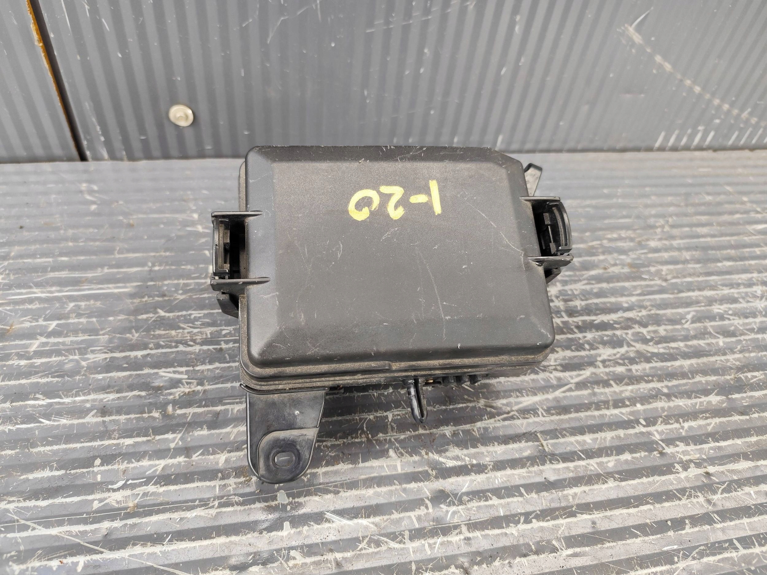 HYUNDAI I20 II Module fusibles 91950-C8220