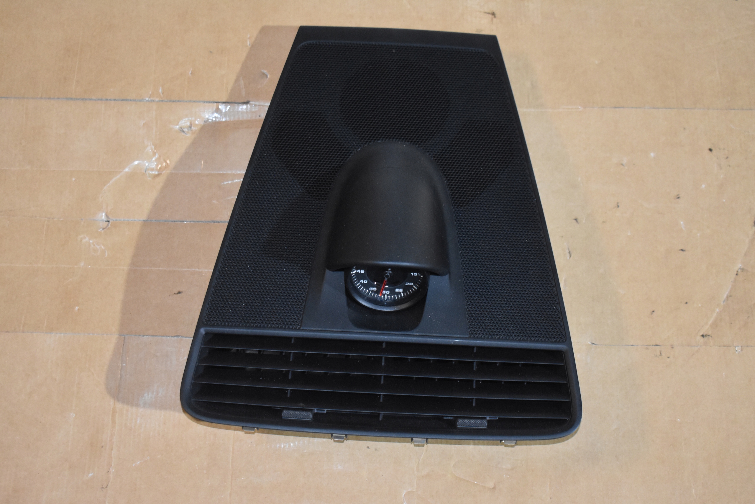 IDEALNY STOPER Grille Console PORSCHE PANAMERA 971 1