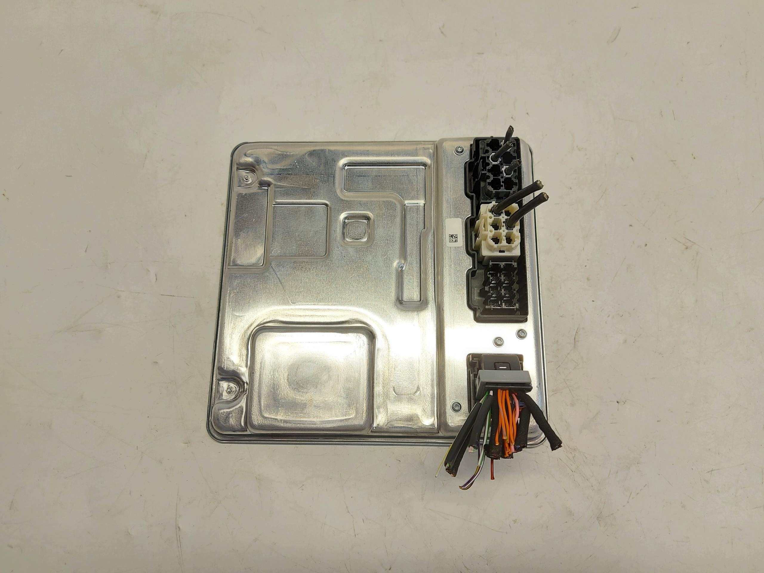 Skoda Elroq 5LJ iV85 , SUV 5D 2025r modulo Gateway 1EE937012E