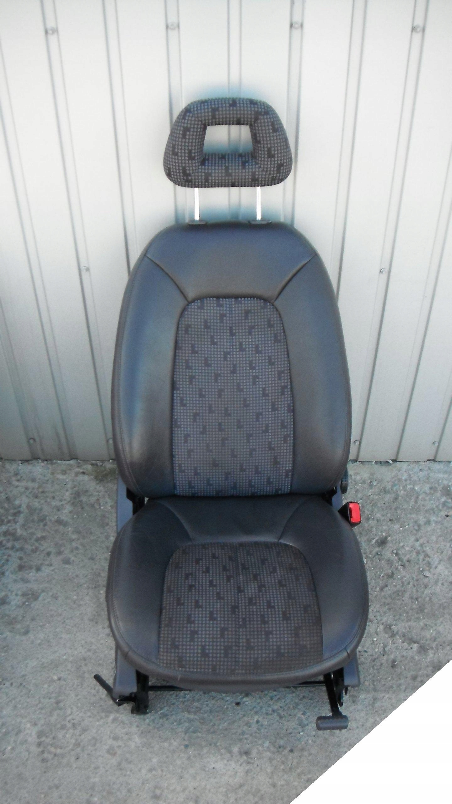 MERCEDES A W168 97- FOTEL PASAŻERA - PÓŁSKÓRA