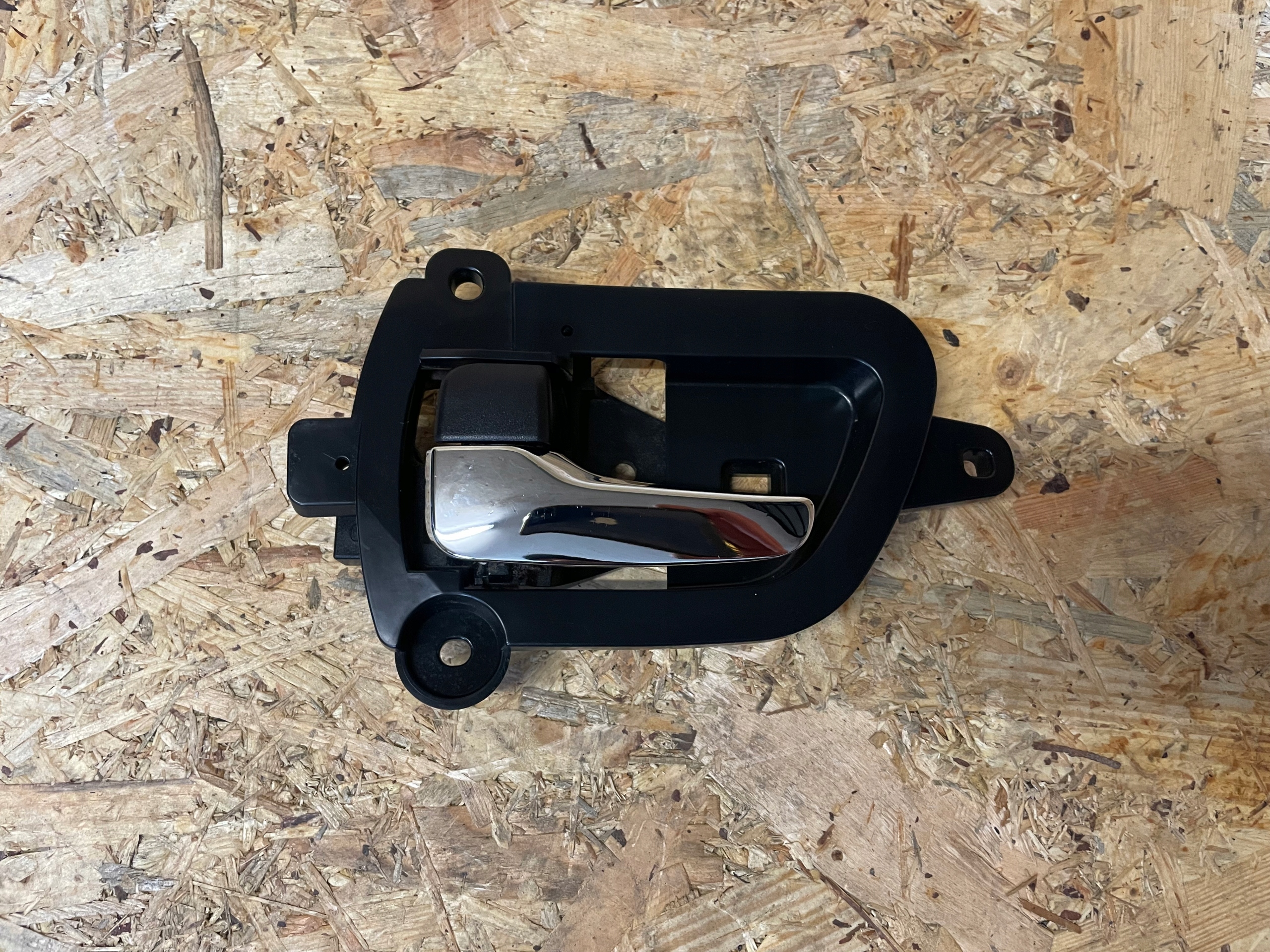 KLAMKA LEWA LEWY PRZÓD TYŁ CITROEN C-CROSSER