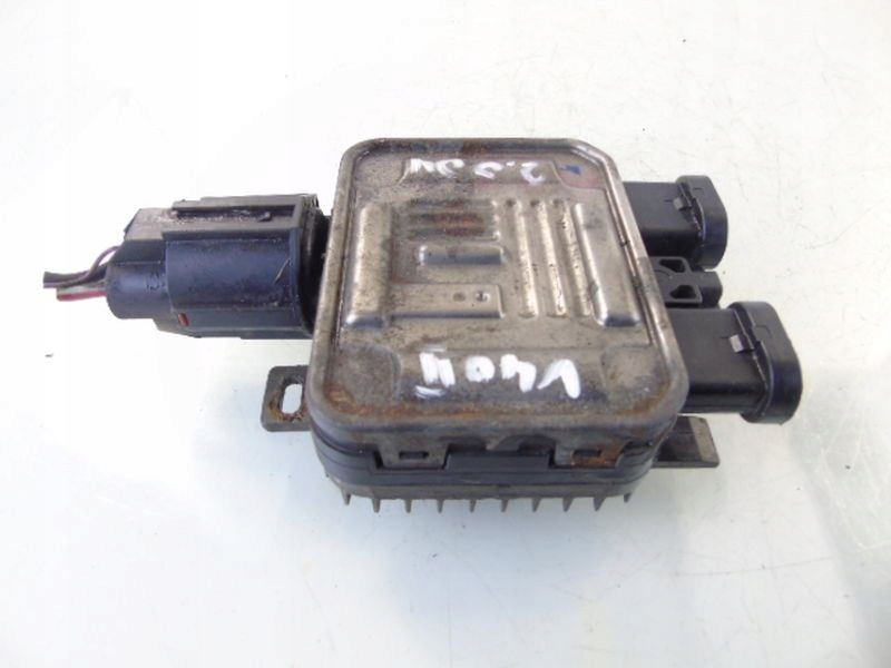 VOLVO V40 II 2.0 D4 модуль вентилятора драйвер