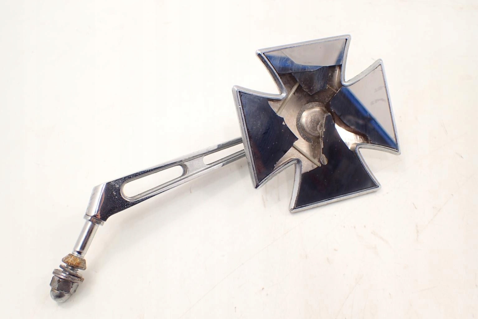 105482 - Harley Davidson Fxdwg Dyna Wide Glide зеркало PR