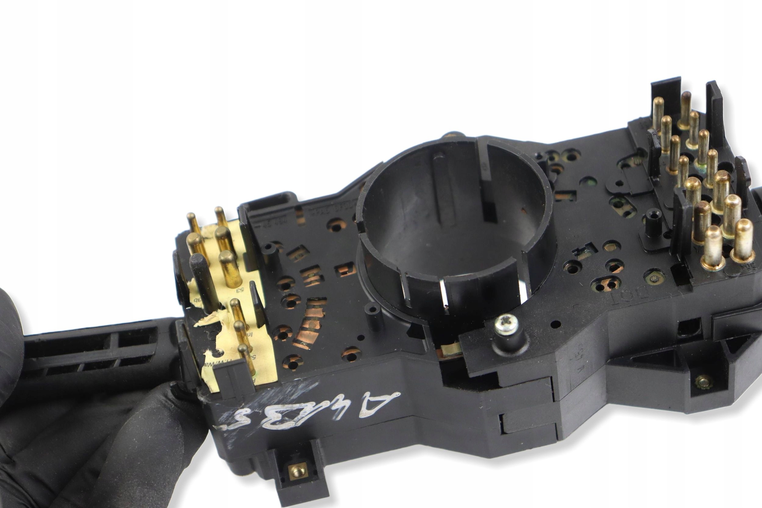 AUDI A4 B5 commande levier commodo sous volant feux 4D0953513