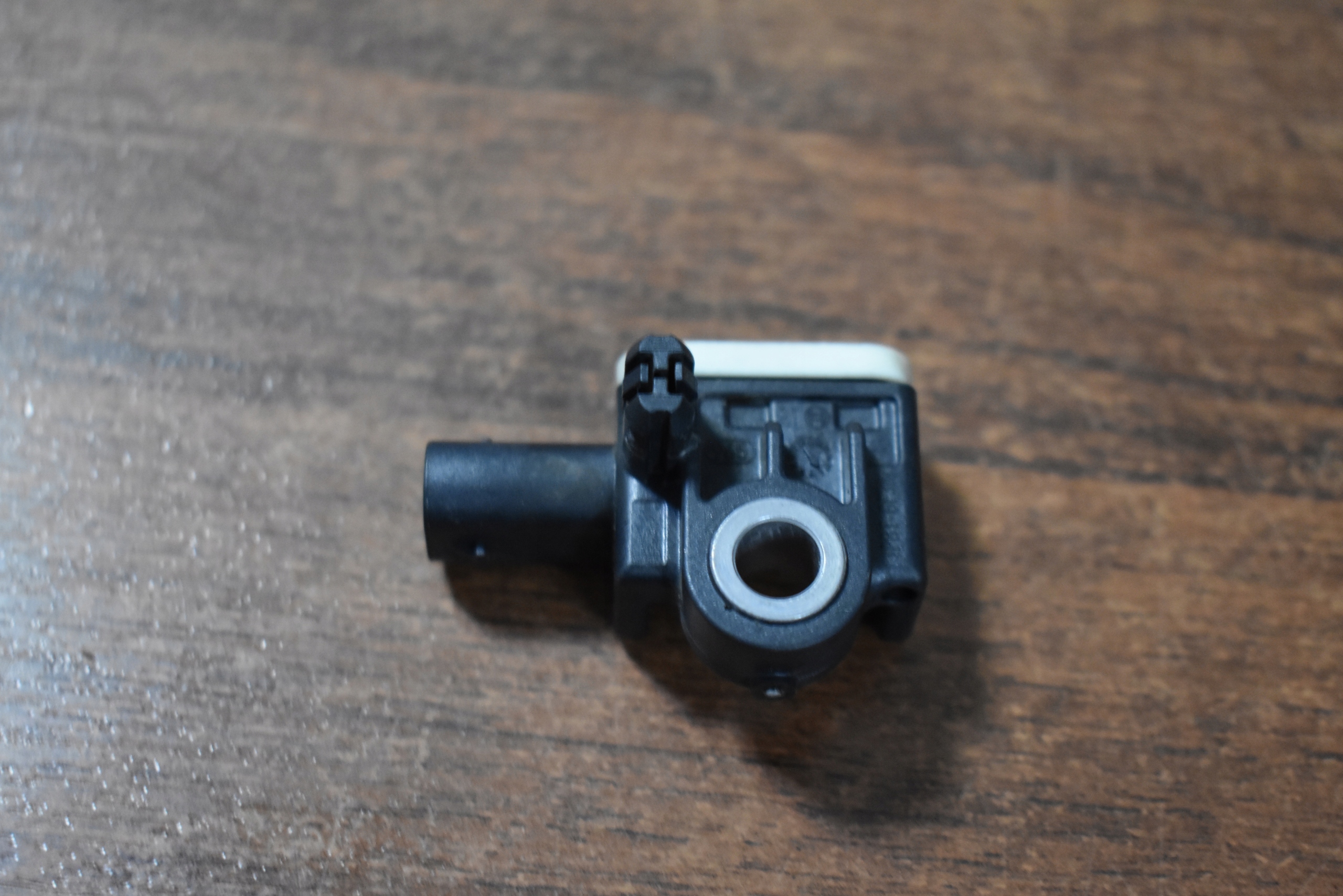 IDEALNY impact sensor PORSCHE AUDI 1