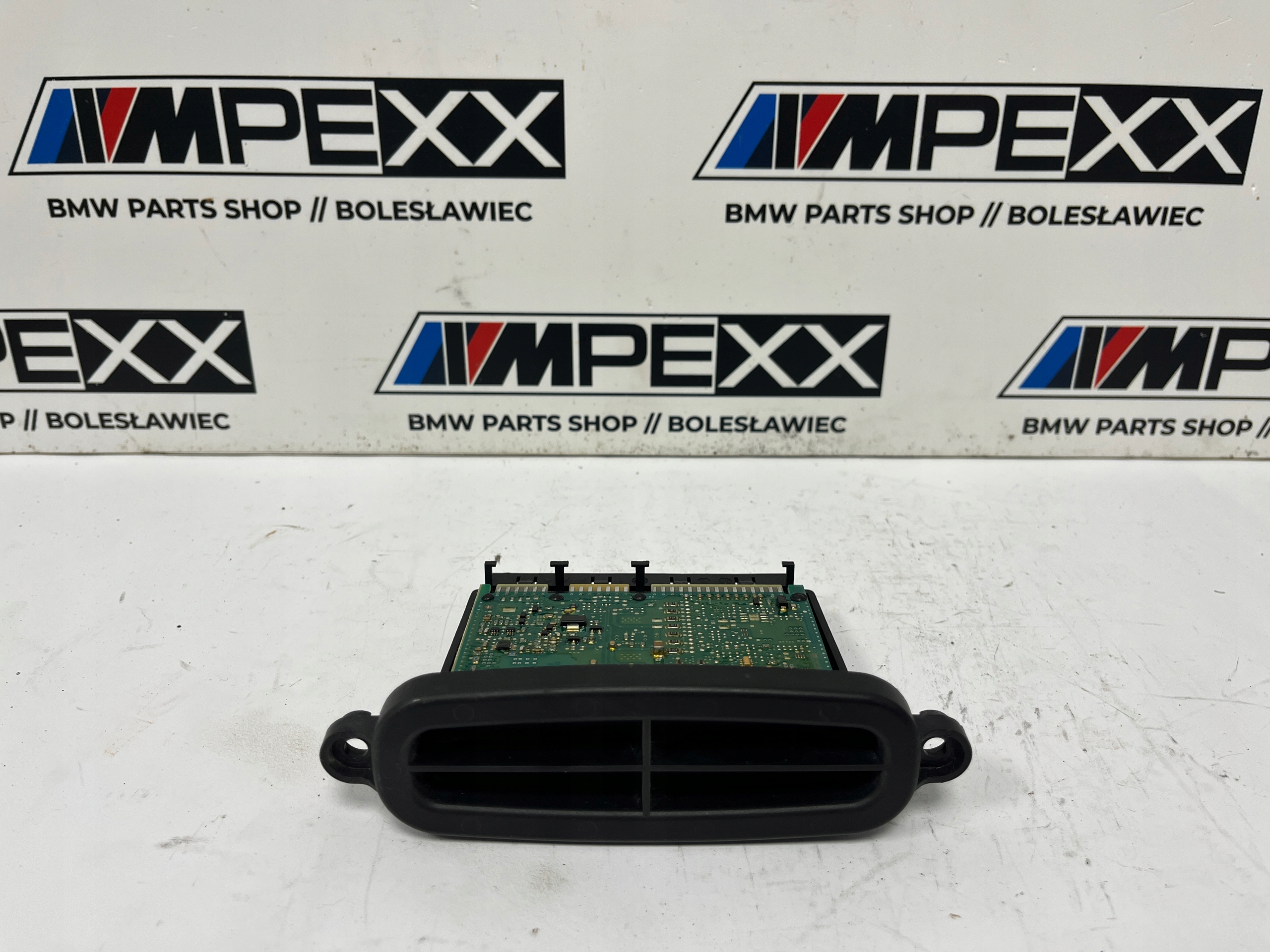 BMW X3 F25 MODUŁ STEROWNIK KASETA LAMPY XENON TMS 7316211