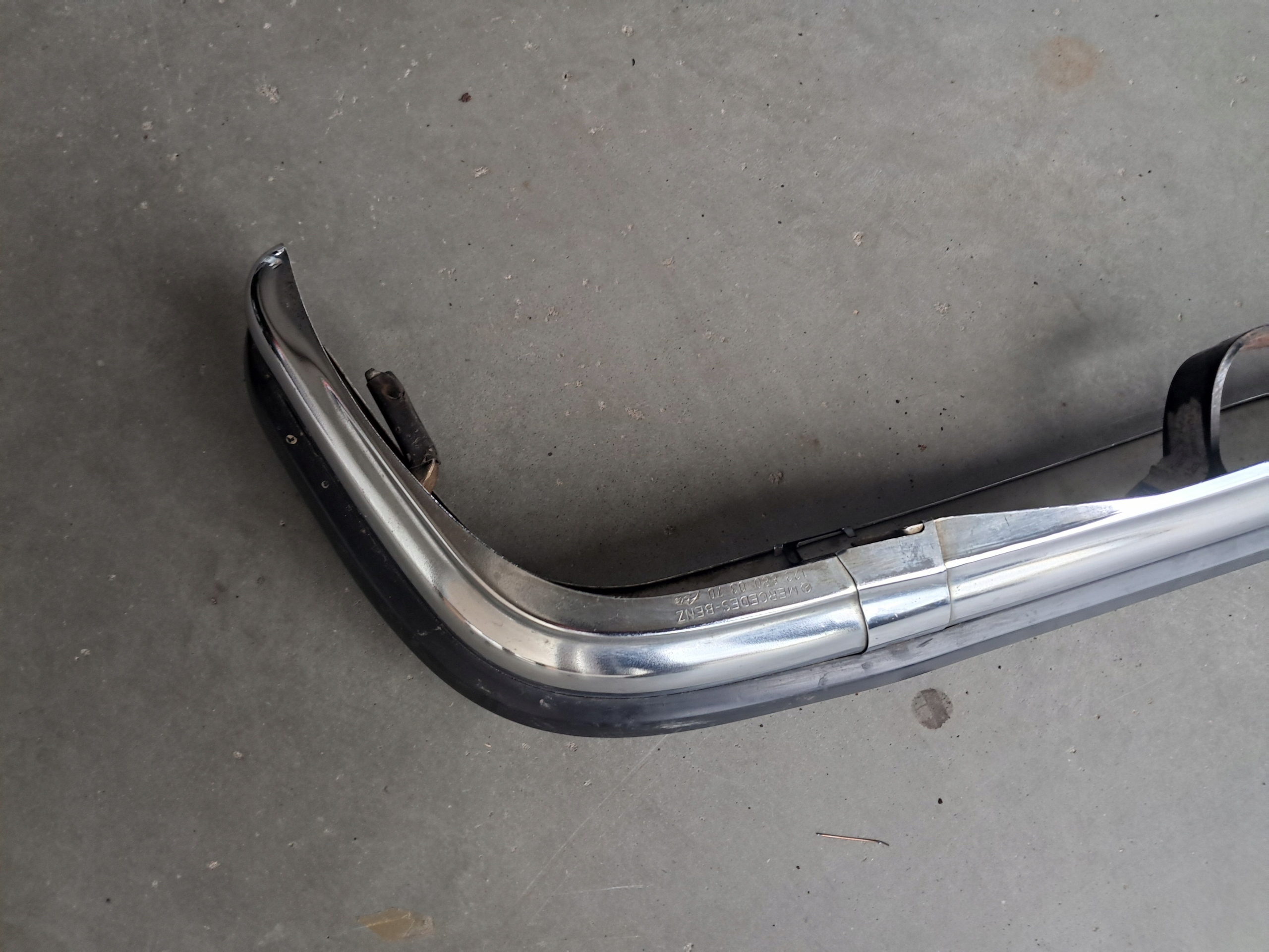 front bumper MERCEDES W123 COUPE 1238800270