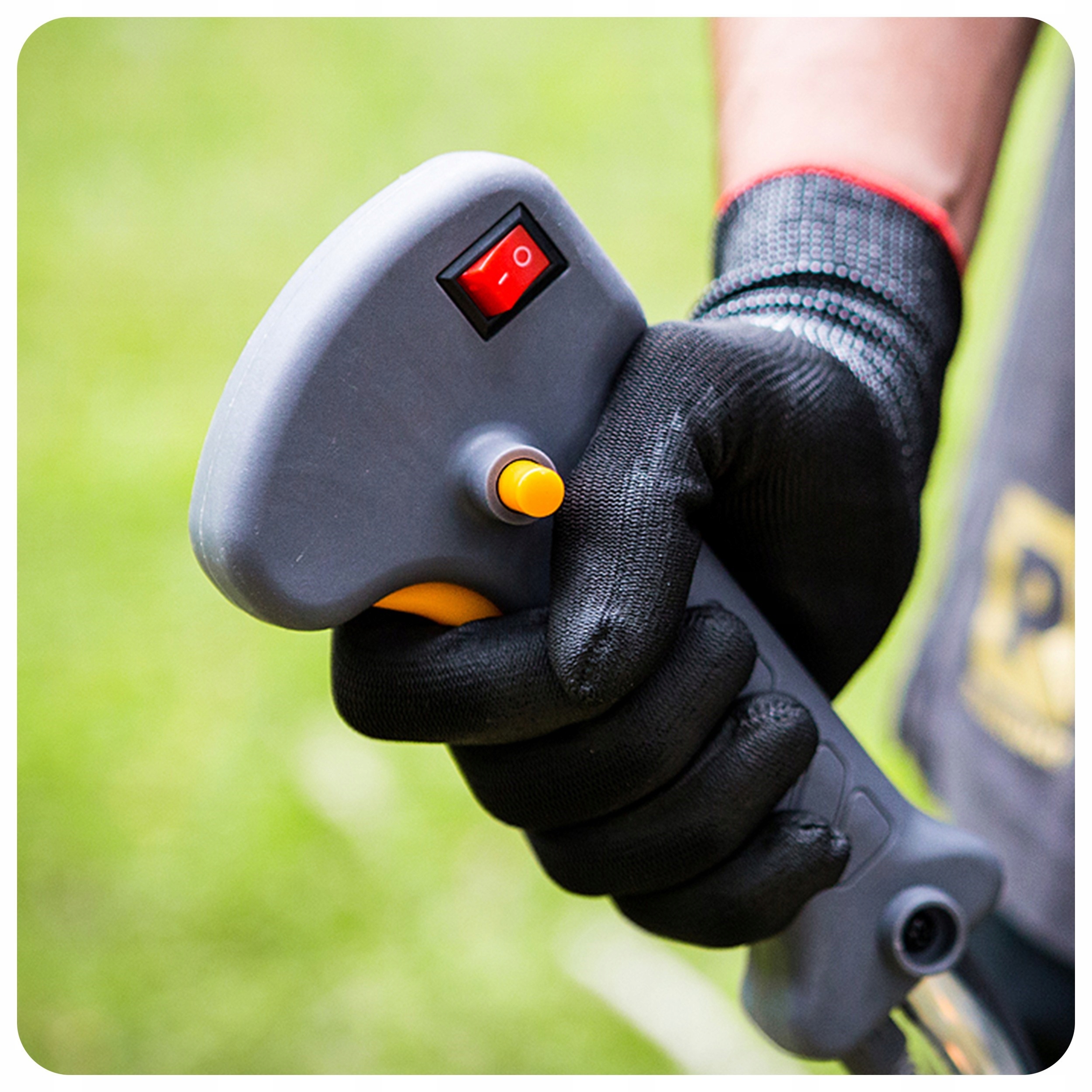 KOSA SPALINOWA KOSIARKA PODKASZARKA WYKASZARKA 3XOL TARCZA SZELKI MASKA 6KM Moc silnika spalinowego 6 KM