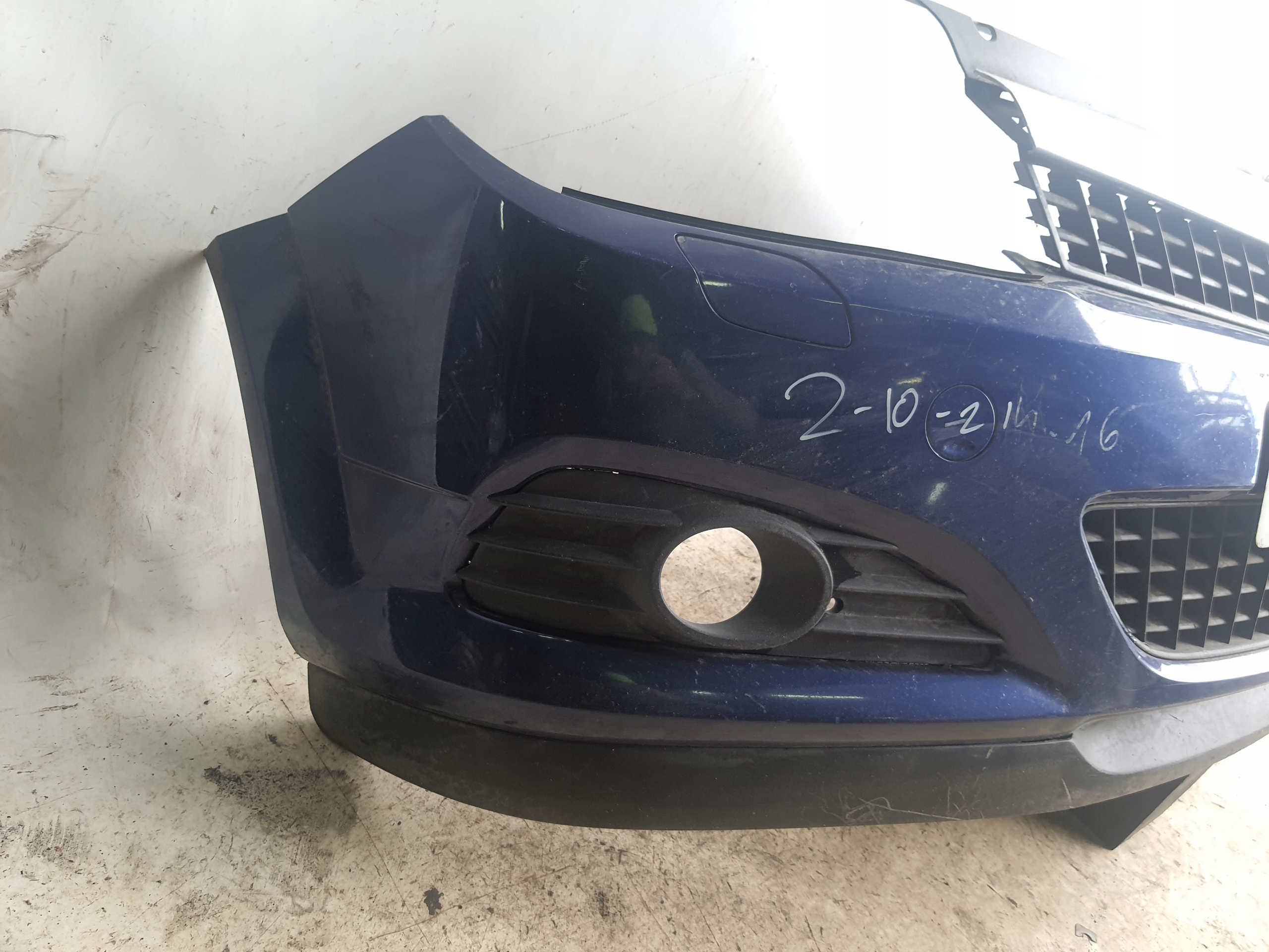 OPEL ASTRA III GTC 04-13 bumper + XENON