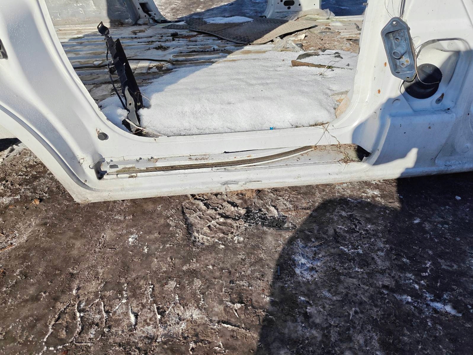 threshold right + pillar central NISSAN NV200