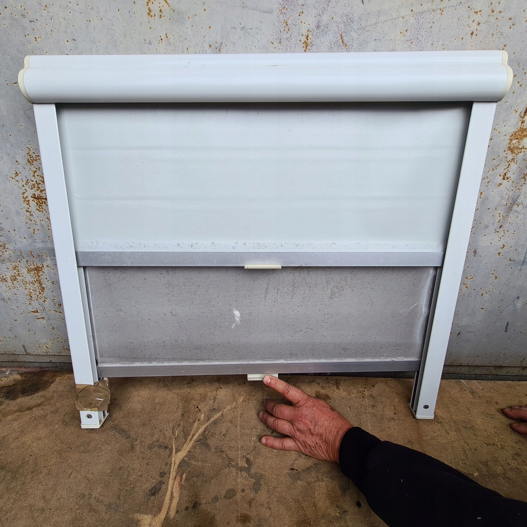 FENDT DIAMANT ROLETA OKNO MOSKITIERA ŁAZIENKOWA