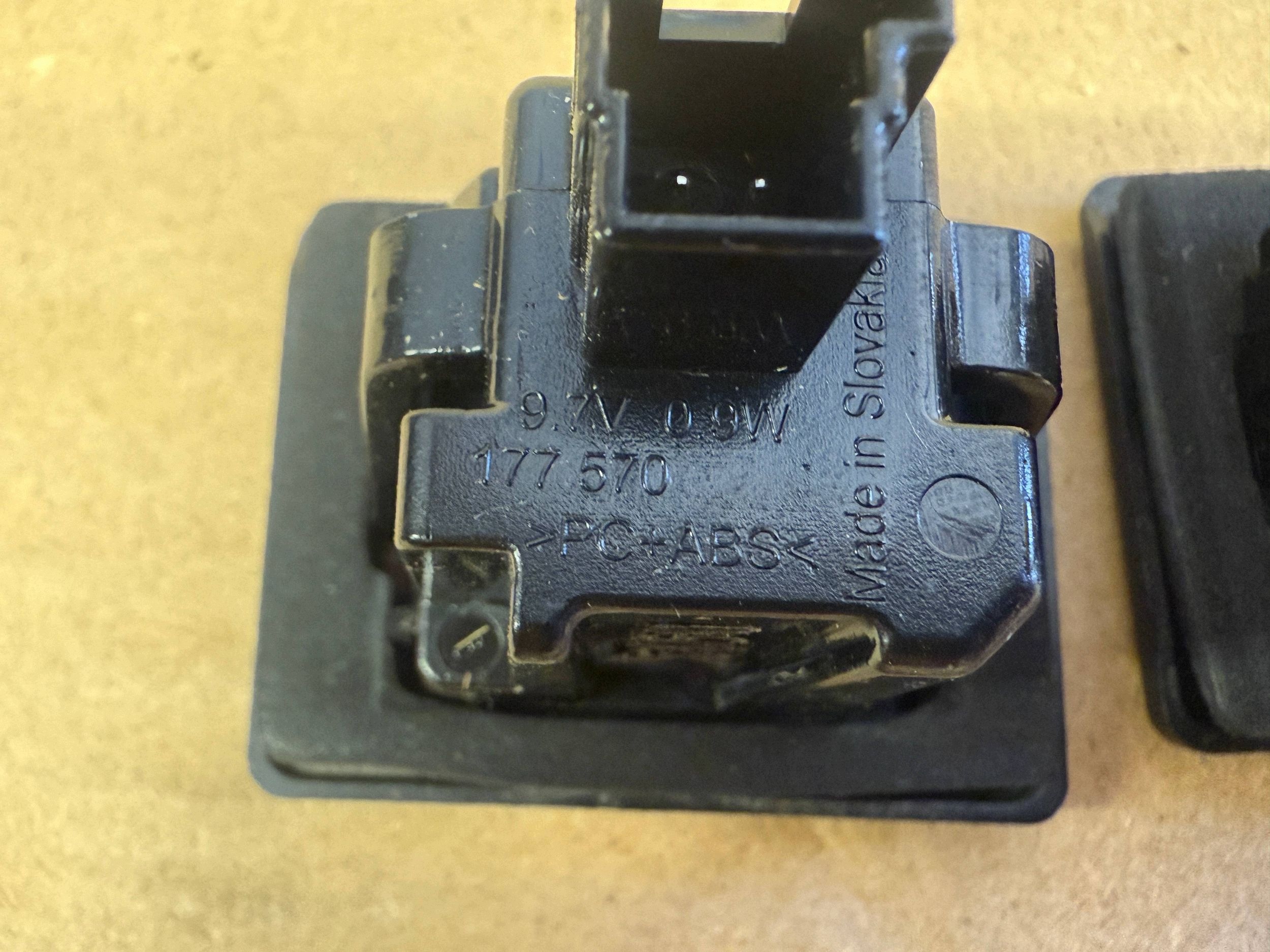 MERCEDES W177 A class light number plate light 177570