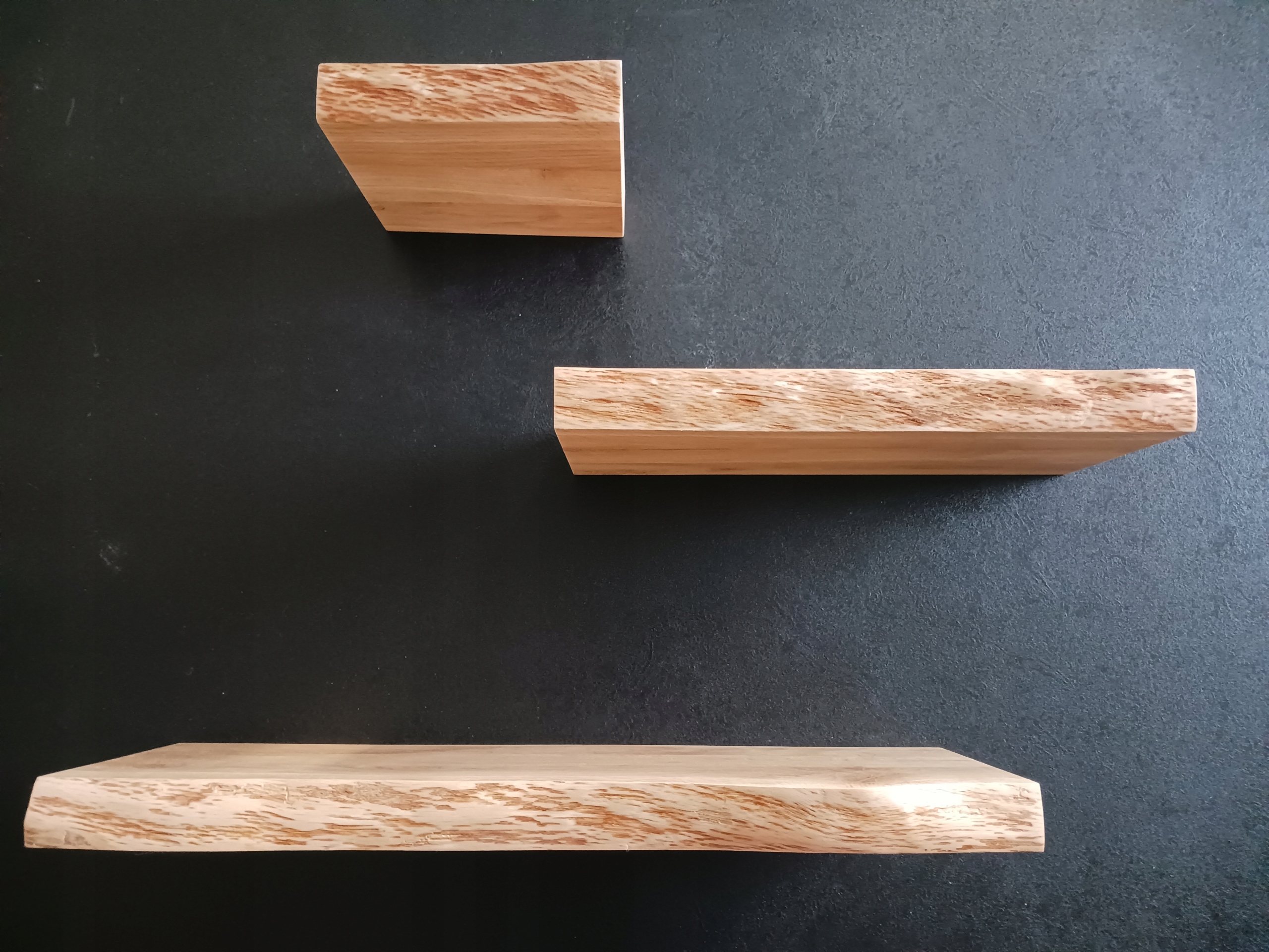 Samovisiace police dub oflis rustic 60 40 20 cm