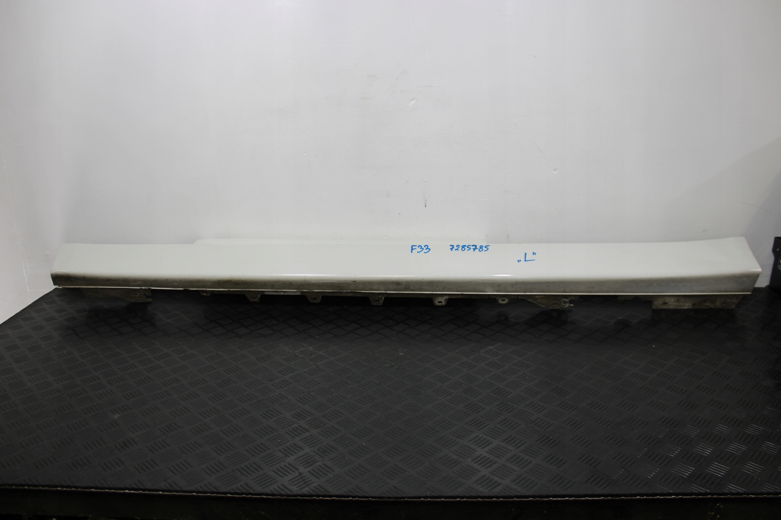 cap threshold threshold left 7285785 BMW 4 F33 CABRIO