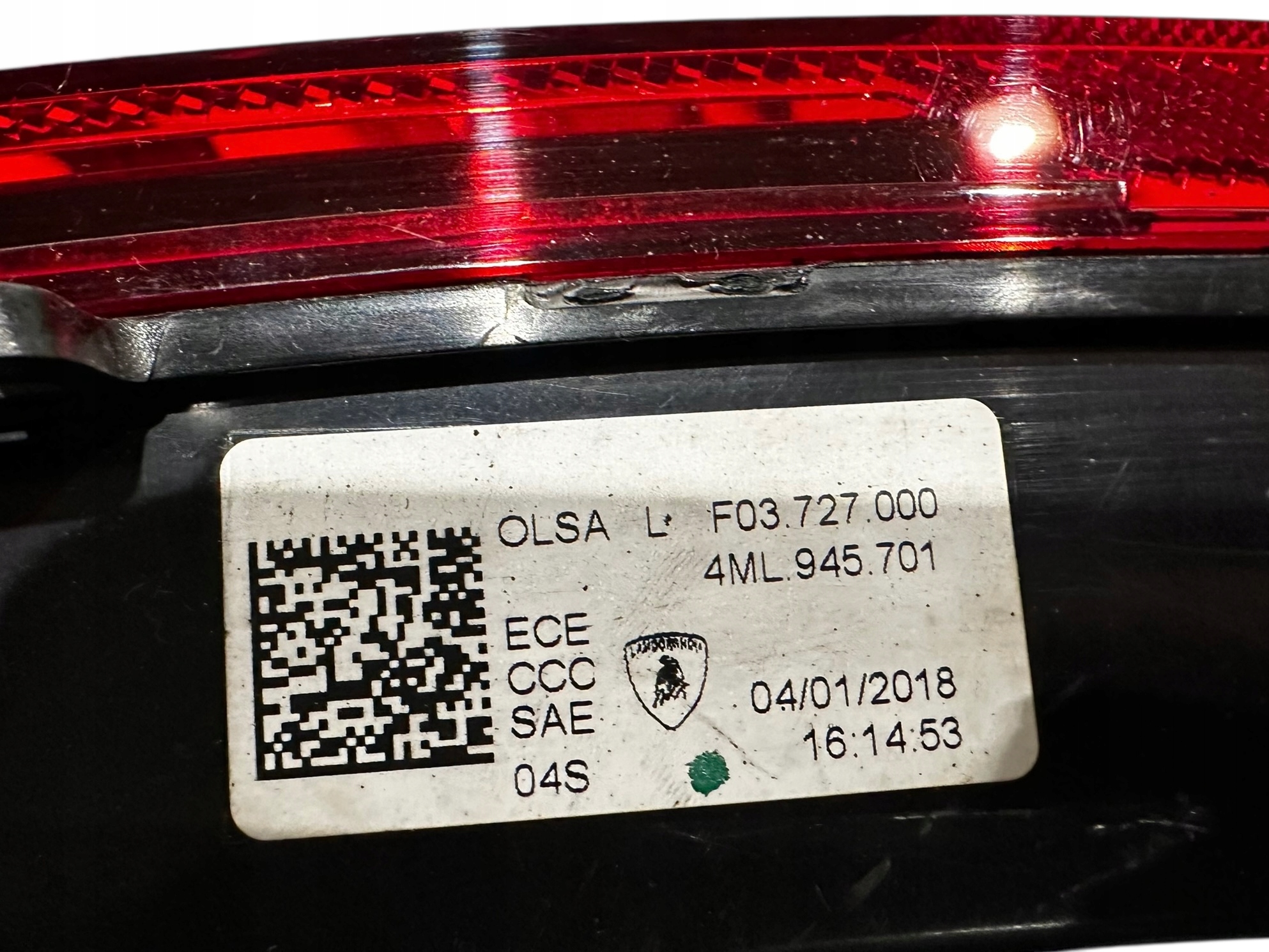 lamborghini URUS задняя противотуманная LH 4ML945701