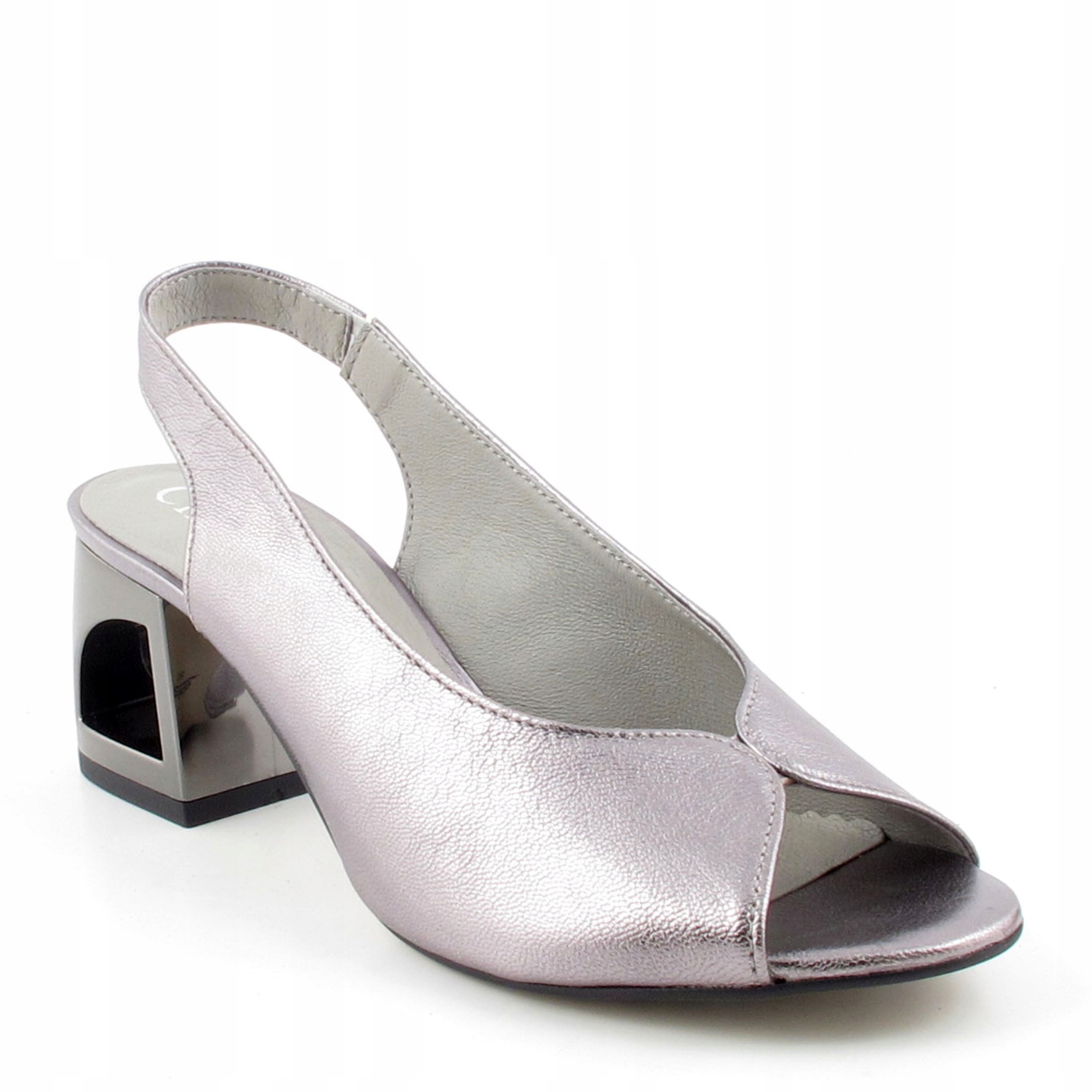 Stříbrné dámské kožené sandály na stabilním podpatku Chebello 37