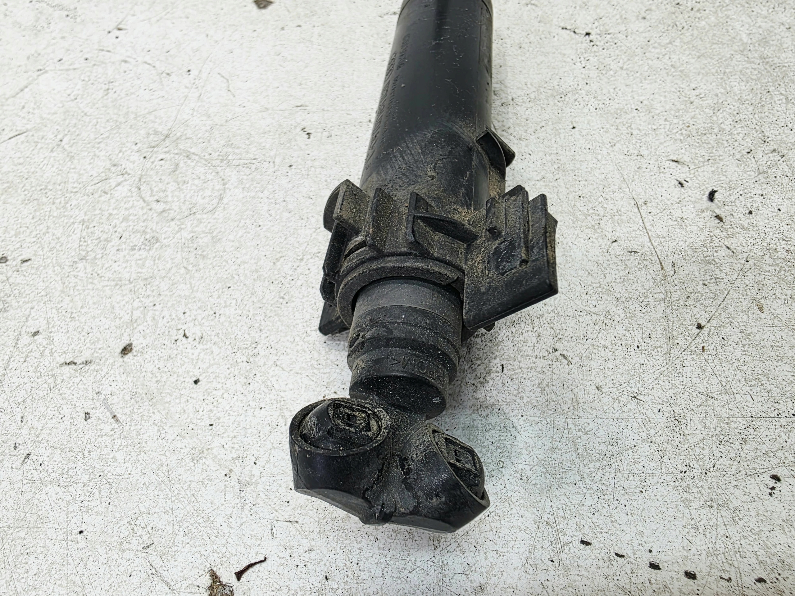 washer REFLEKTORA right AUDI A4 B8 LIFT 8K0955102D