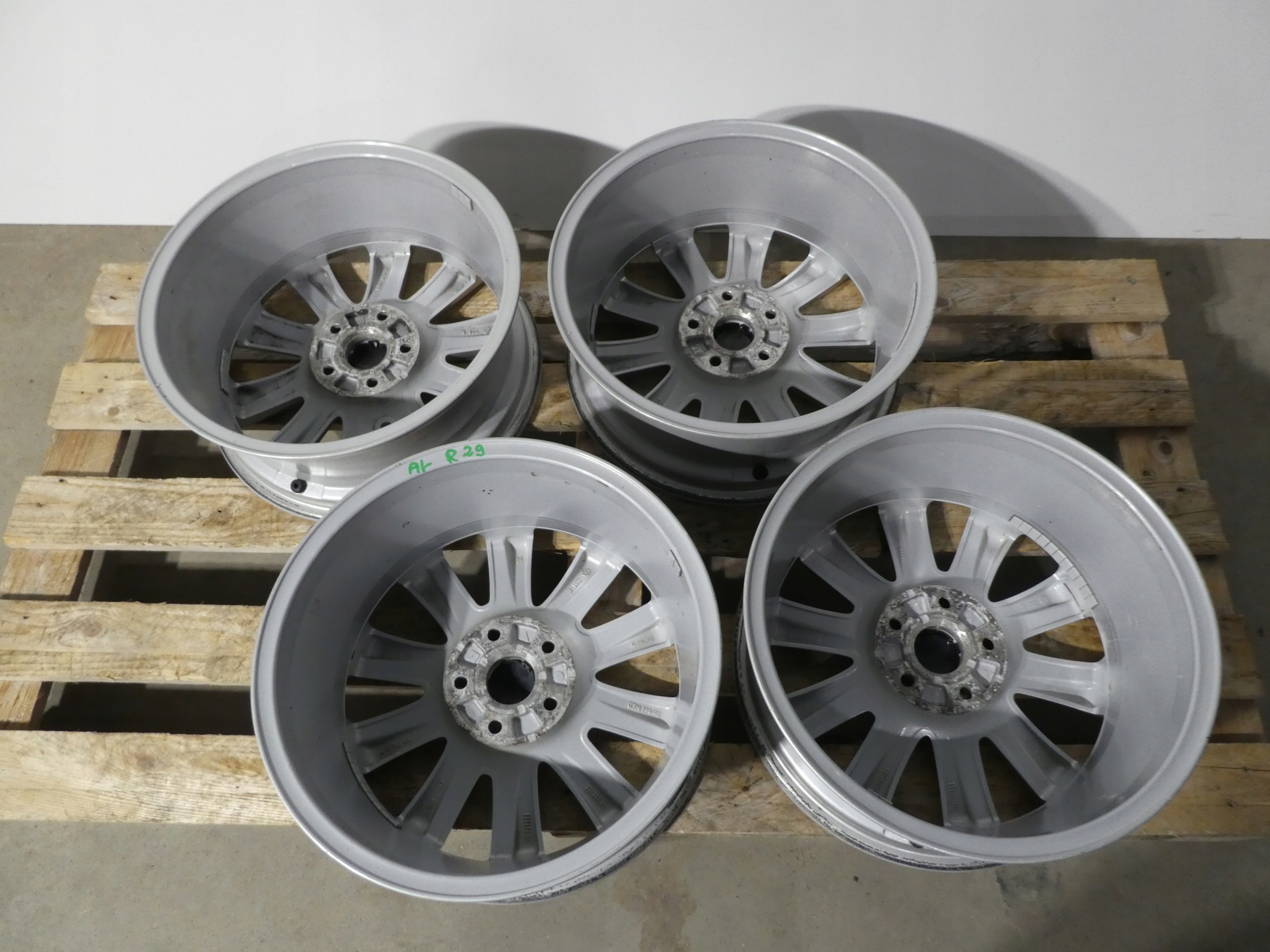 4X discs aluminium disc 5N0601025M VW 5X112