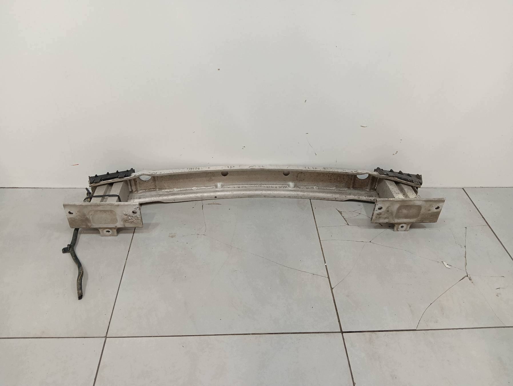 Traversa Paraurti posteriore KOMBI (LIFT) Opel Insignia e (2008-2017 ) A