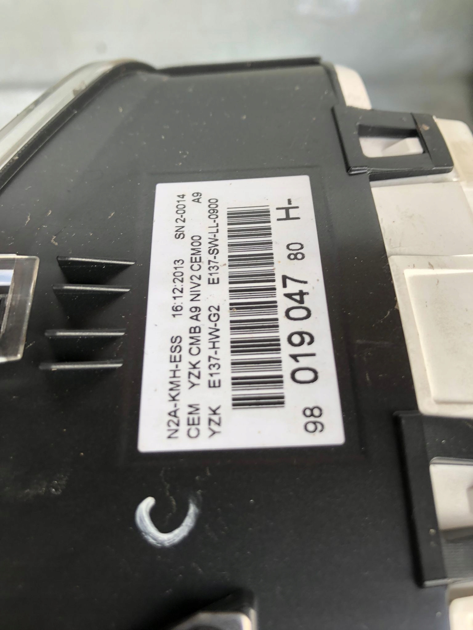 dials dials PEUGEOT 208 1.2 VTI 9801904780