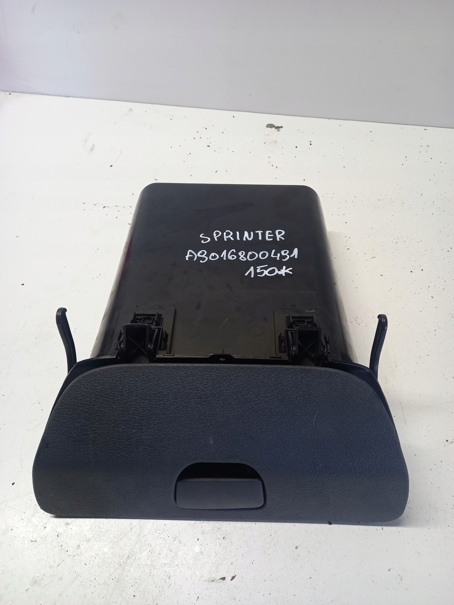 A9016800491 - ПЕРЕДНИЙ ПРАВЫЙ ПАССАЖИРСКИЙ ОТСЕК MERCEDES-BENZ SPRINTE