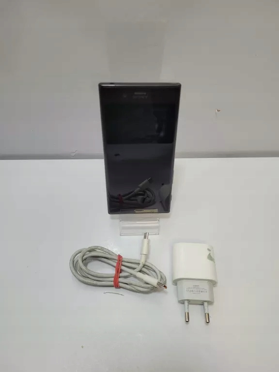 Smartfon Sony XPERIA XZ 3 GB / 64 GB 4G (LTE) czarny