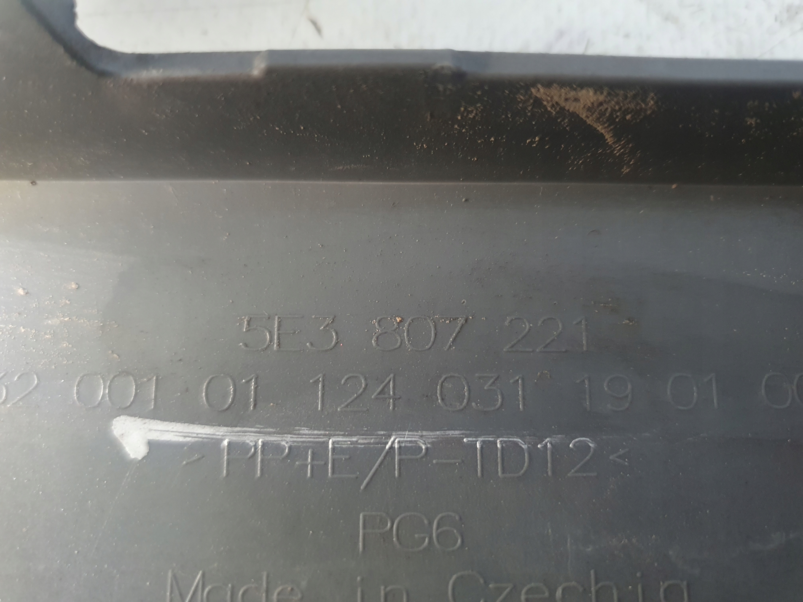 SKODA OCTAVIA IV 2019-2024 bumper front front 5E3807221