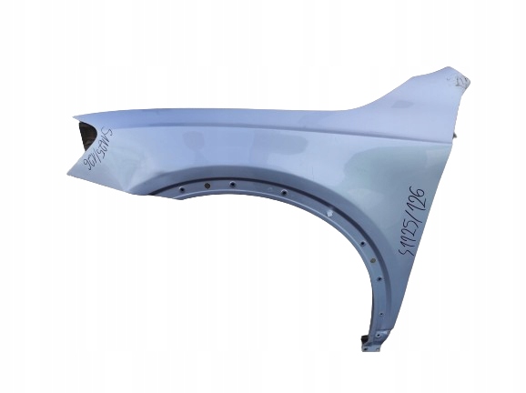 AUDI Q3 1 I 11- 8U BŁOTNIK LEWY PRZÓD